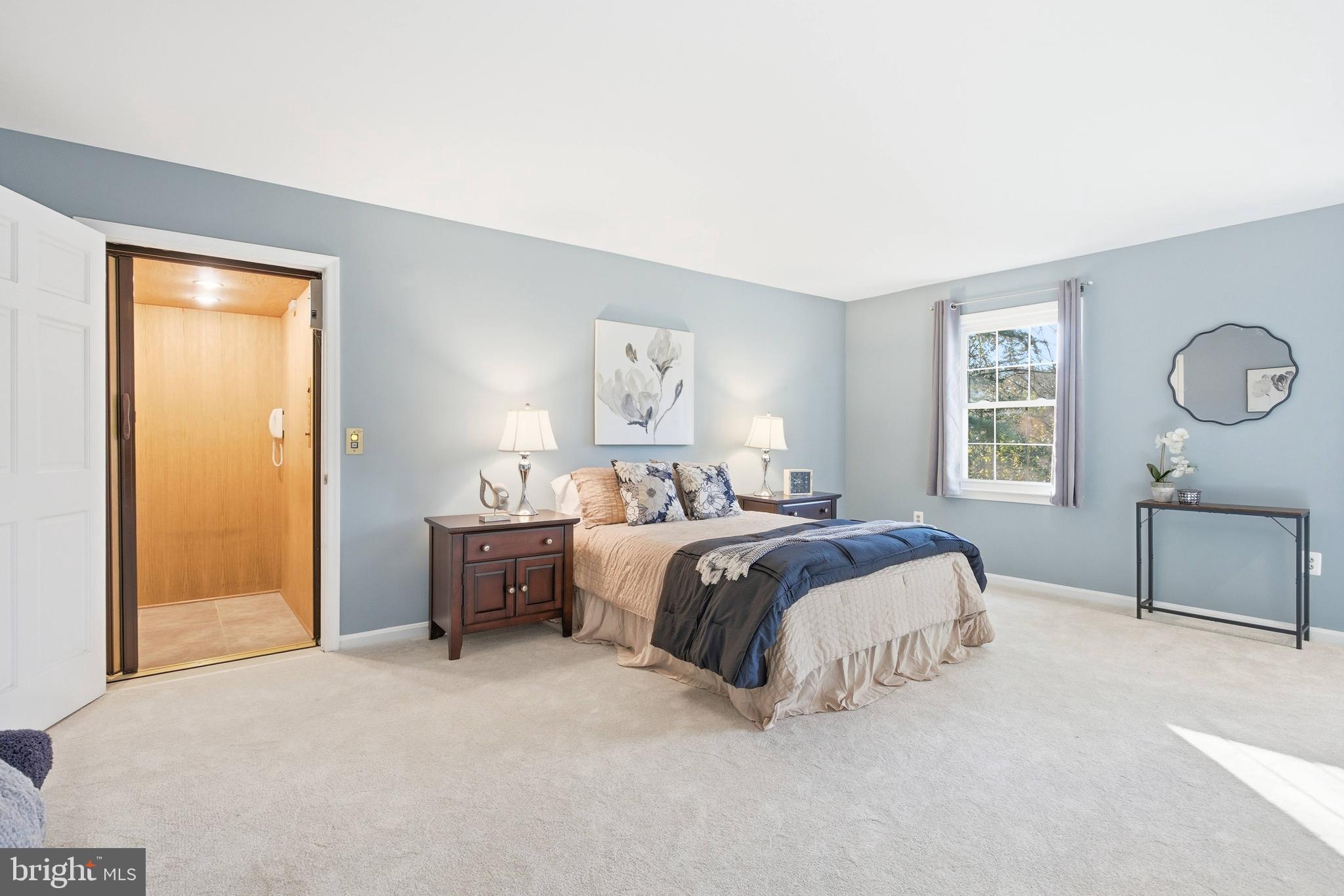 GEORGE MASON FOREST - Residential