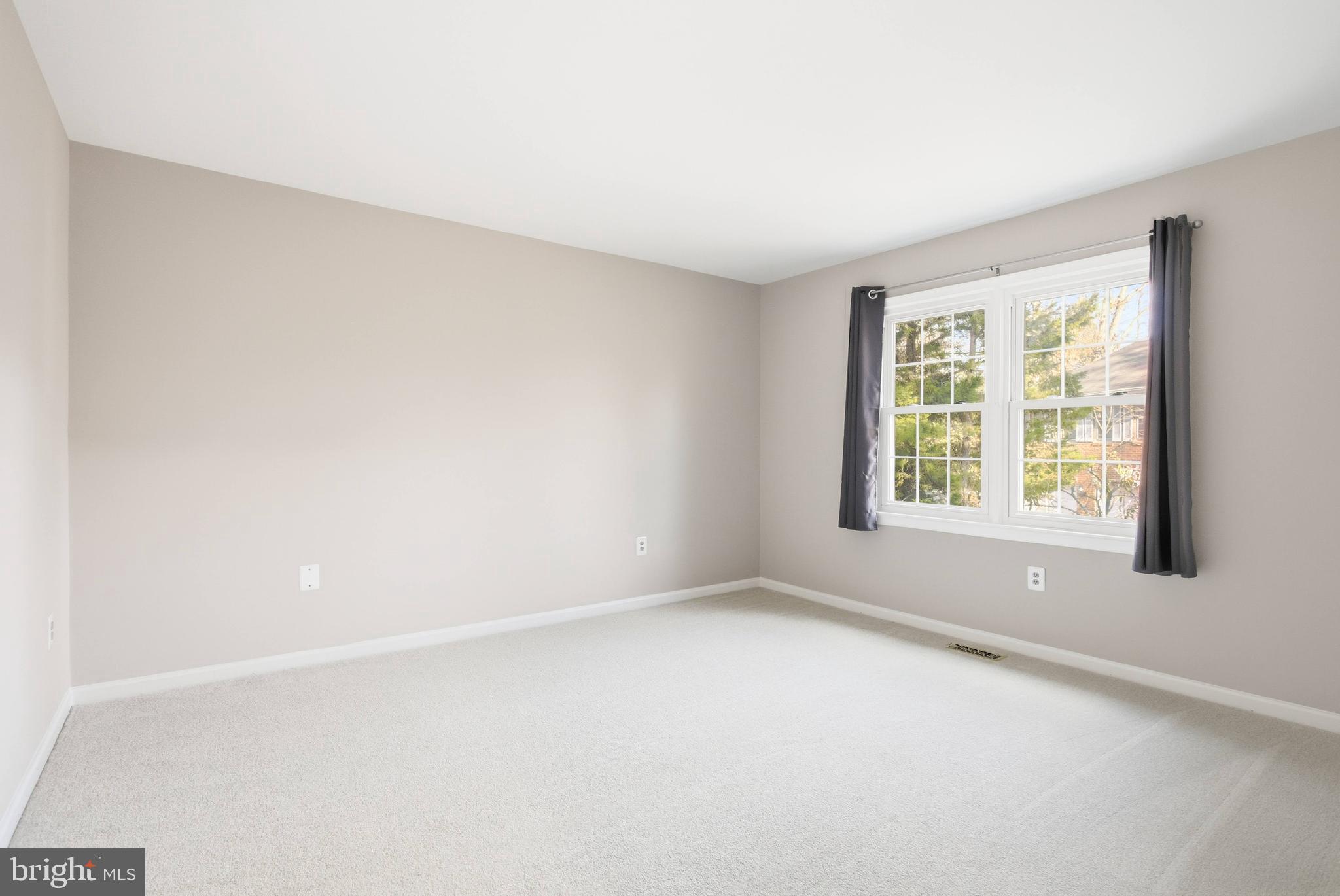 GEORGE MASON FOREST - Residential