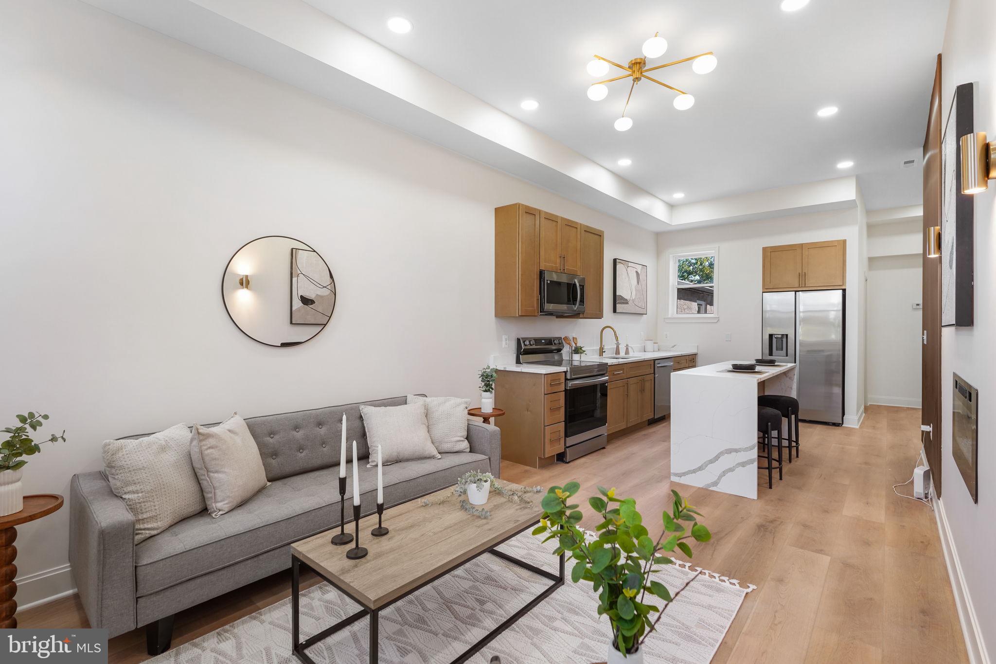 1507 W MULBERRY STREET