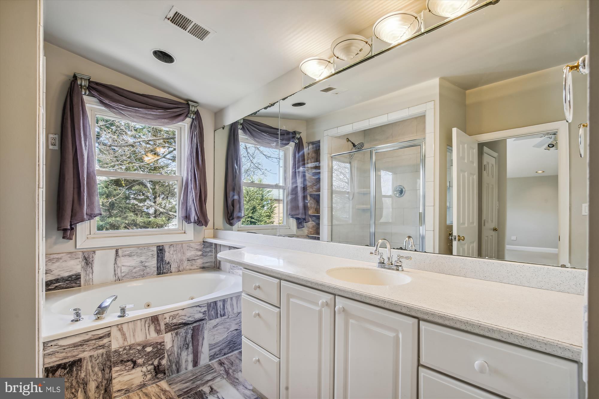 LYON PARK - Residential