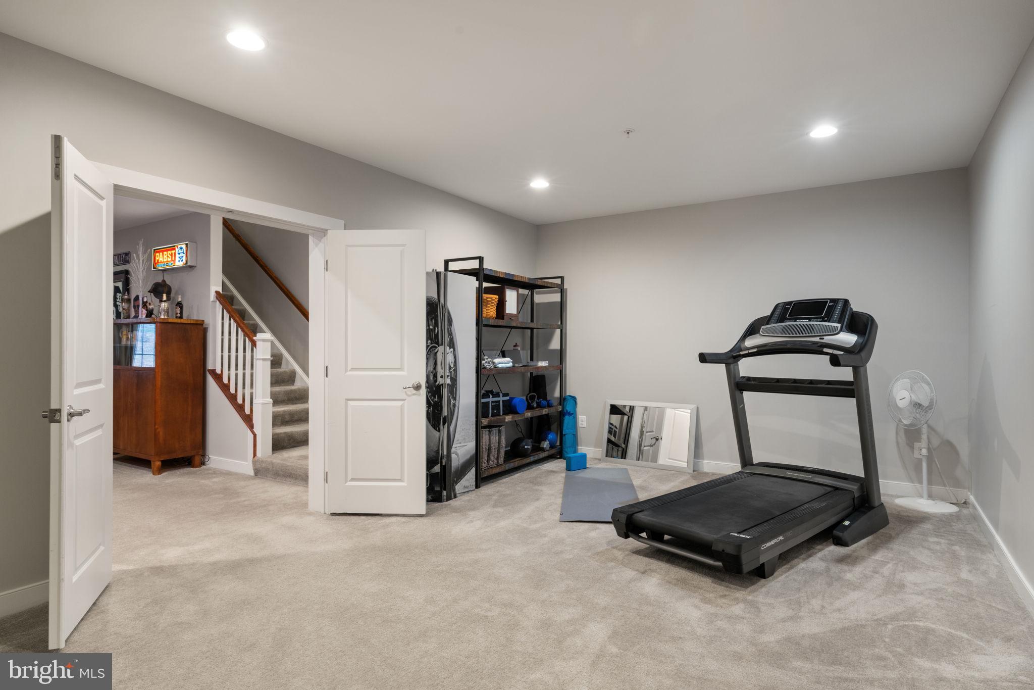 POTOMAC SHORES - Residential