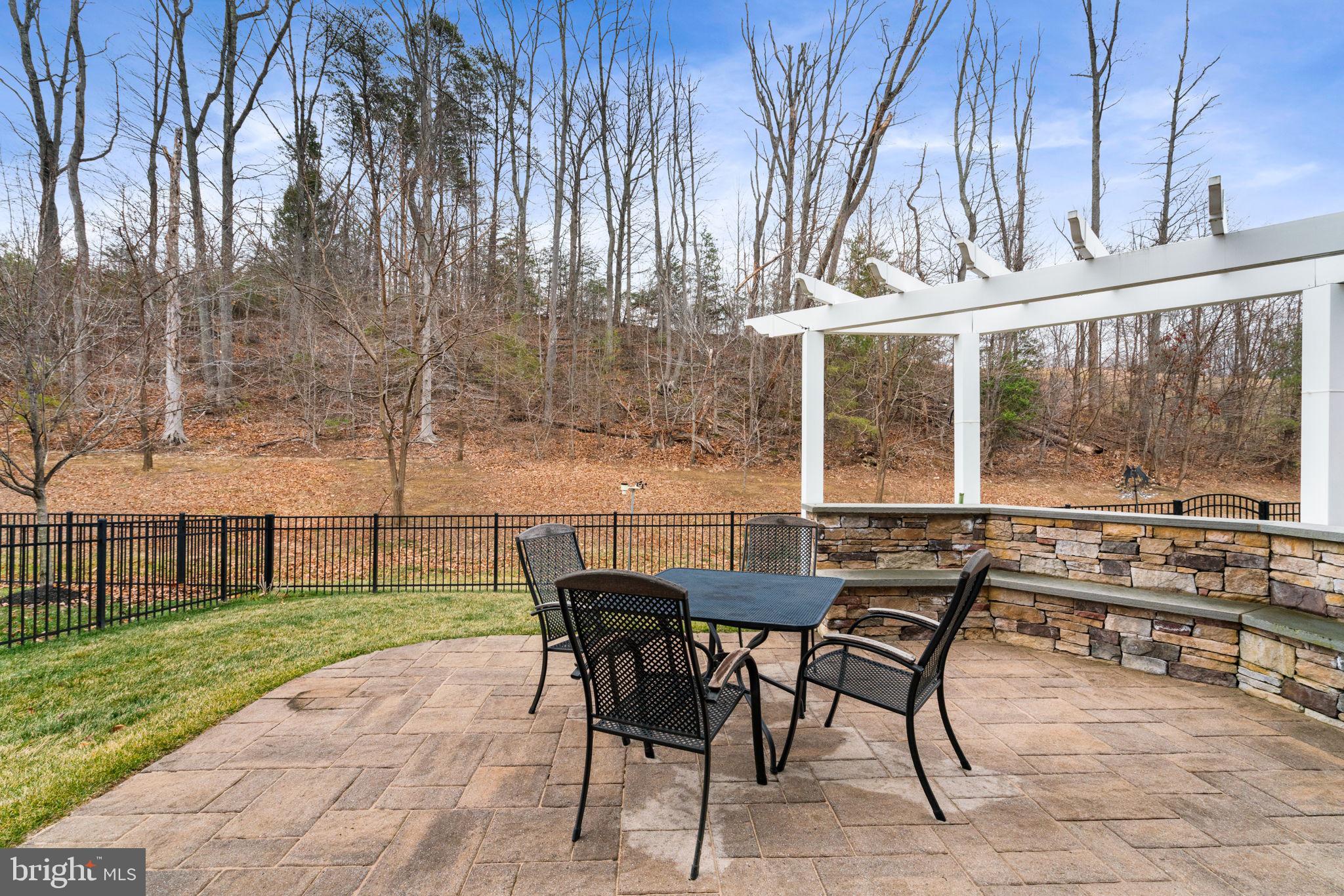 POTOMAC SHORES - Residential