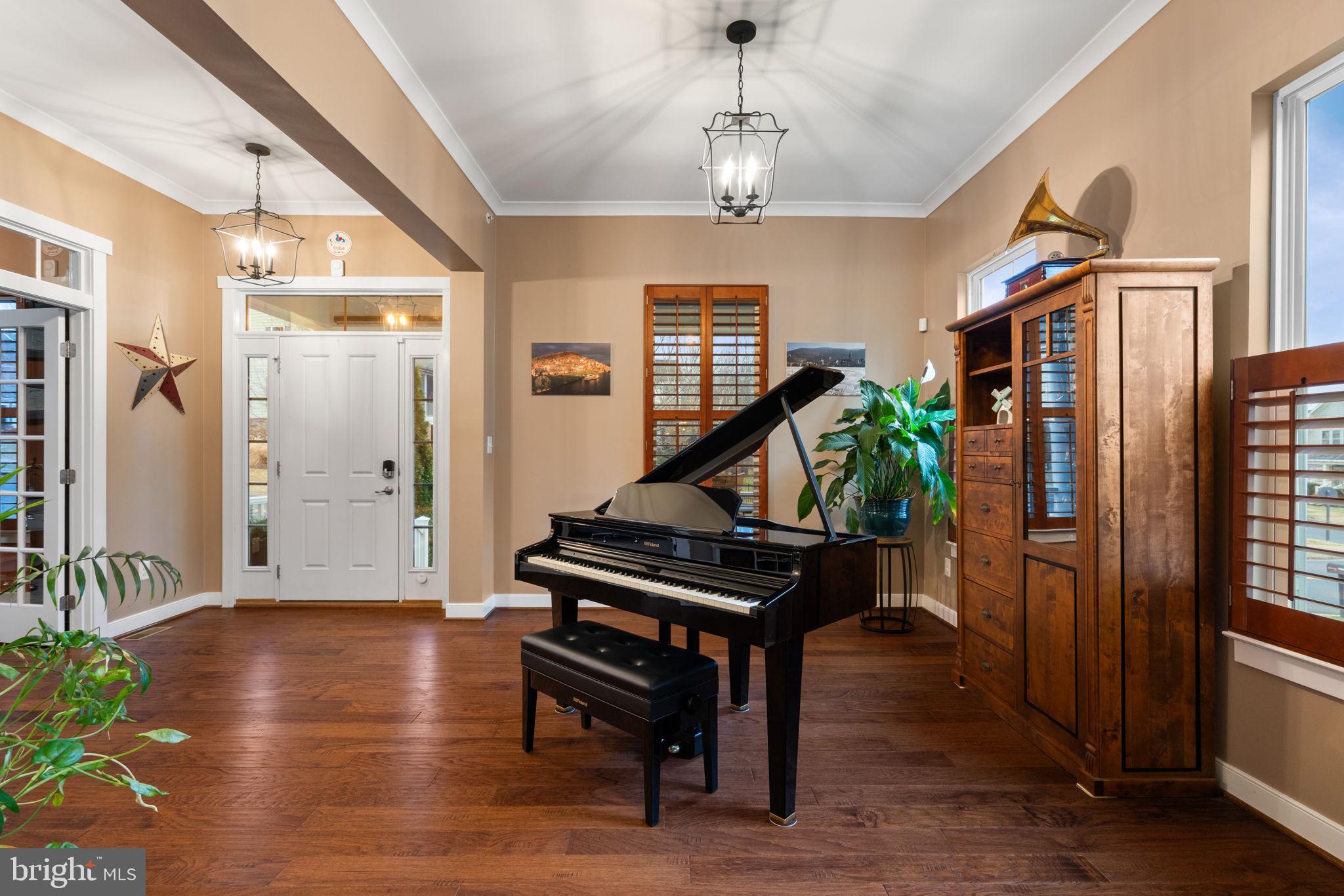 POTOMAC SHORES - Residential