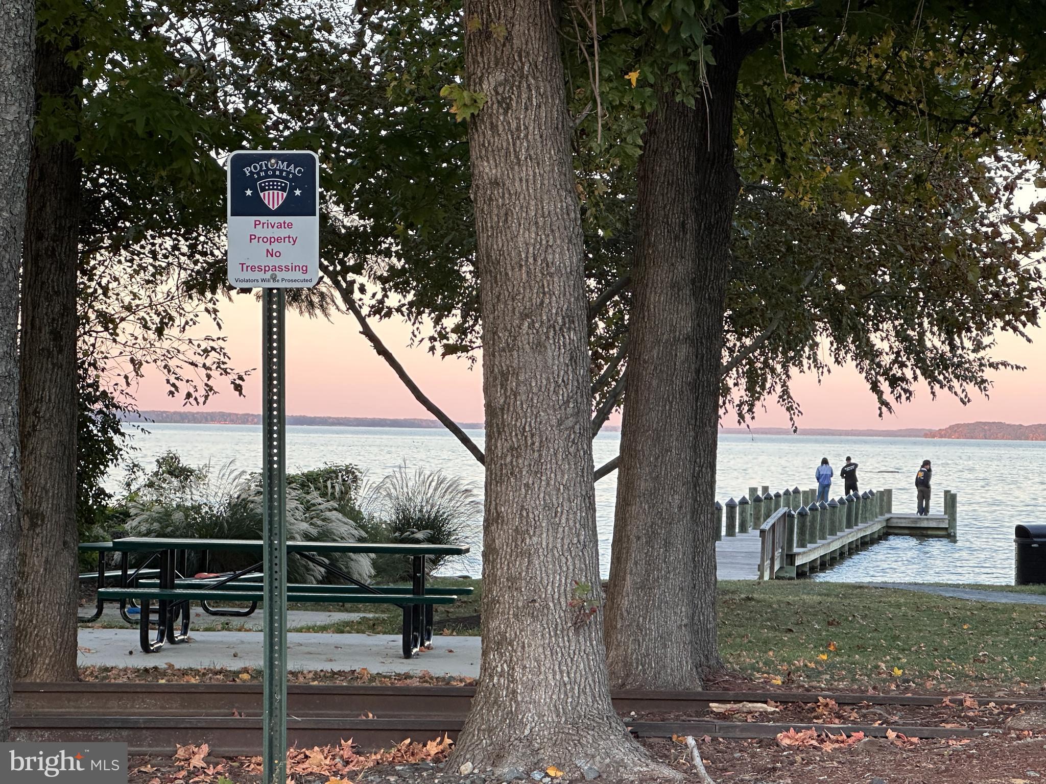 POTOMAC SHORES - Residential