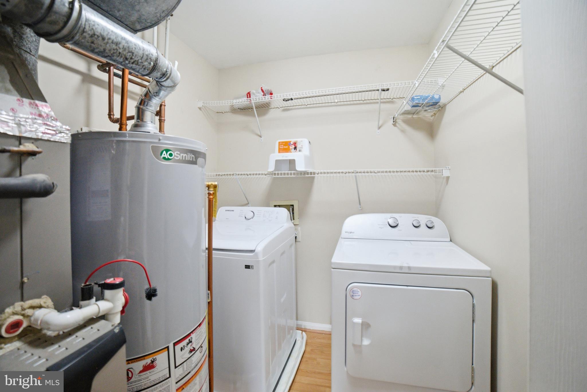 GABLES AT GUNSTON - Residential