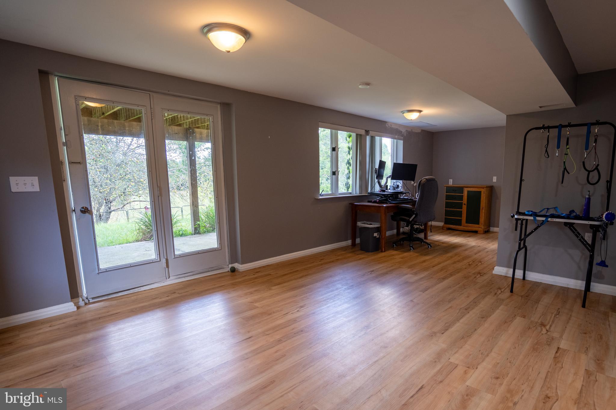 CHESTNUT GROVE - Residential