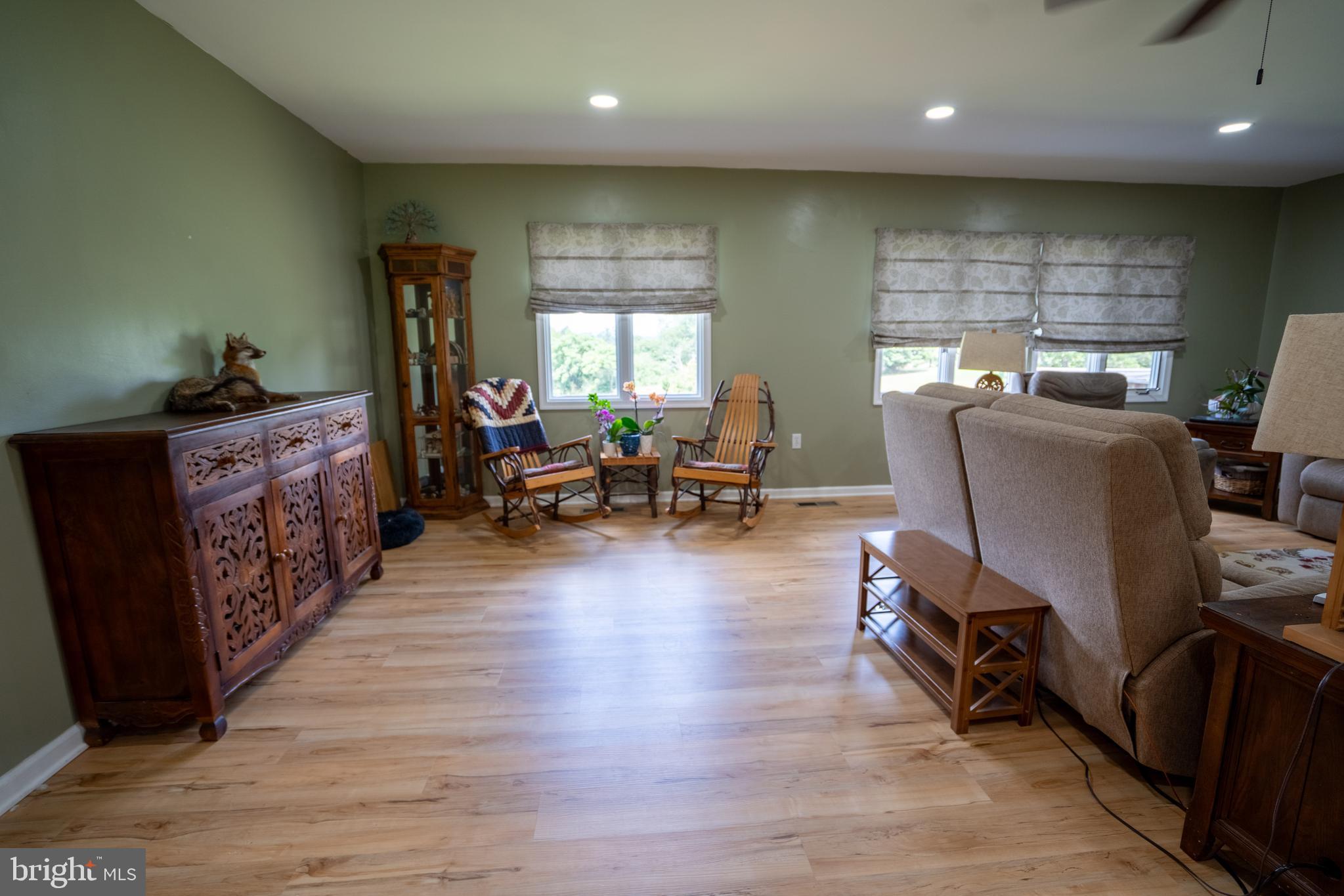 CHESTNUT GROVE - Residential