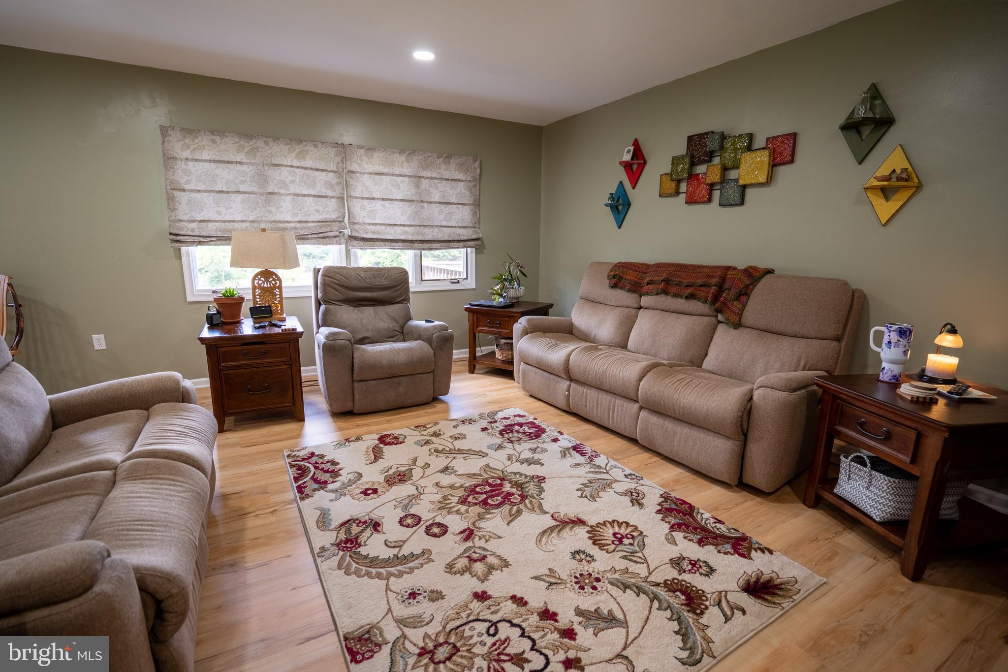 CHESTNUT GROVE - Residential