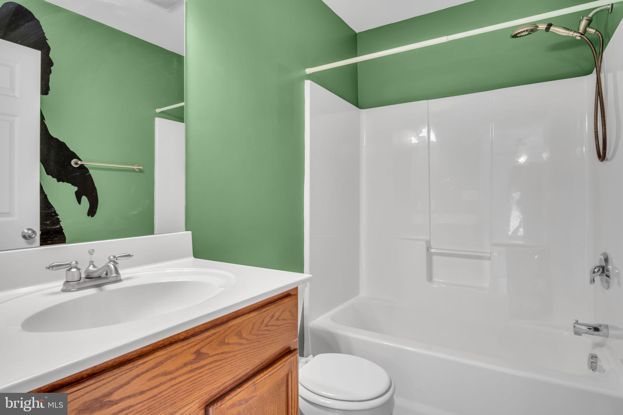 MEETING HOUSE HEIGHTS - Residential