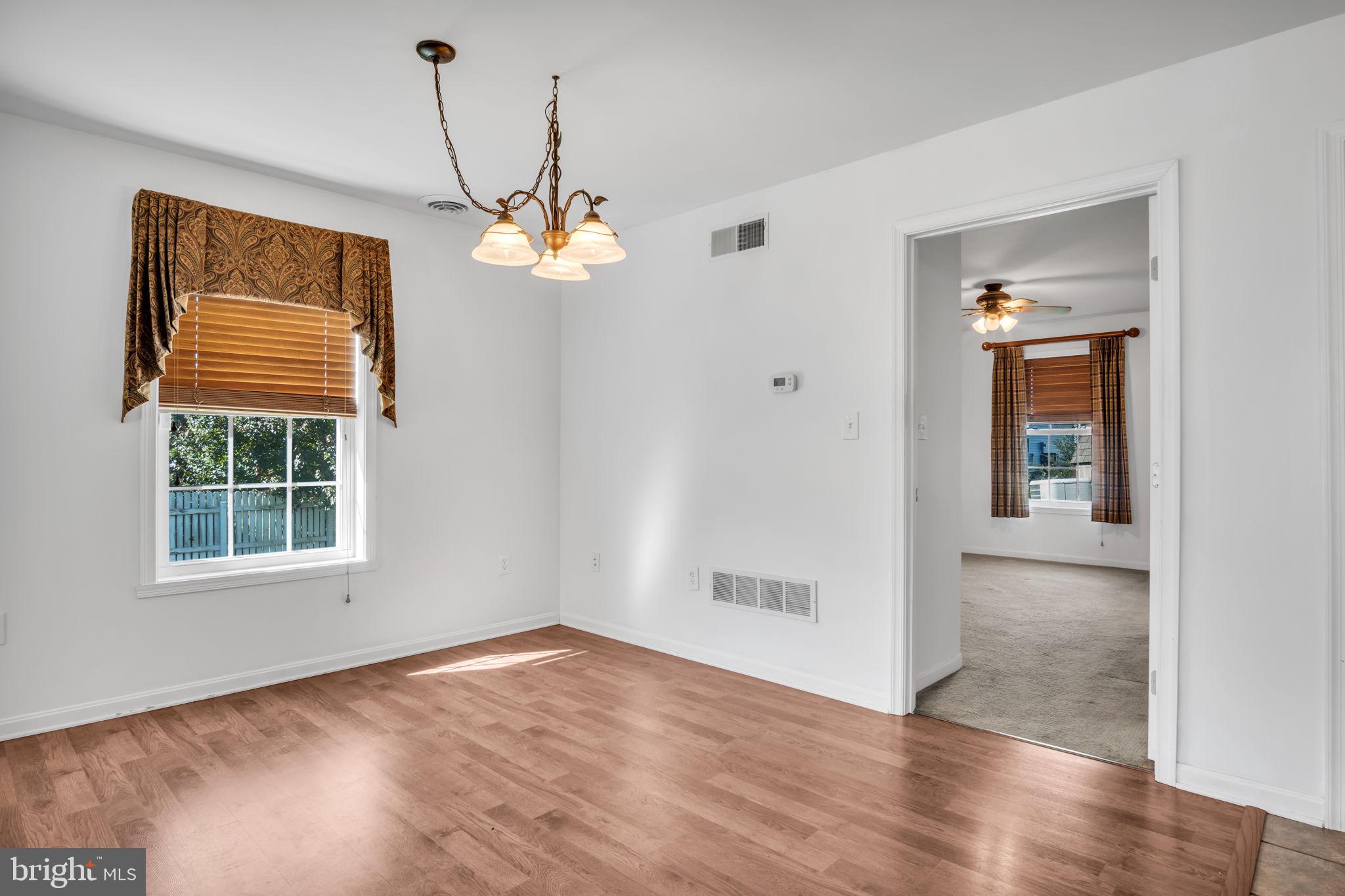 MEETING HOUSE HEIGHTS - Residential