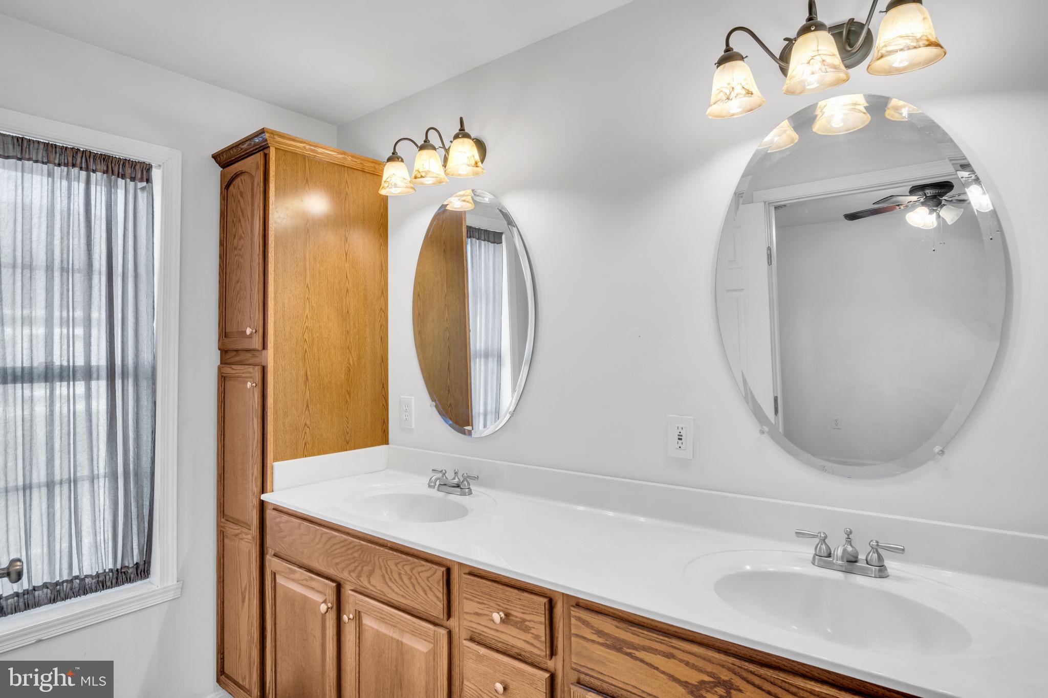 MEETING HOUSE HEIGHTS - Residential