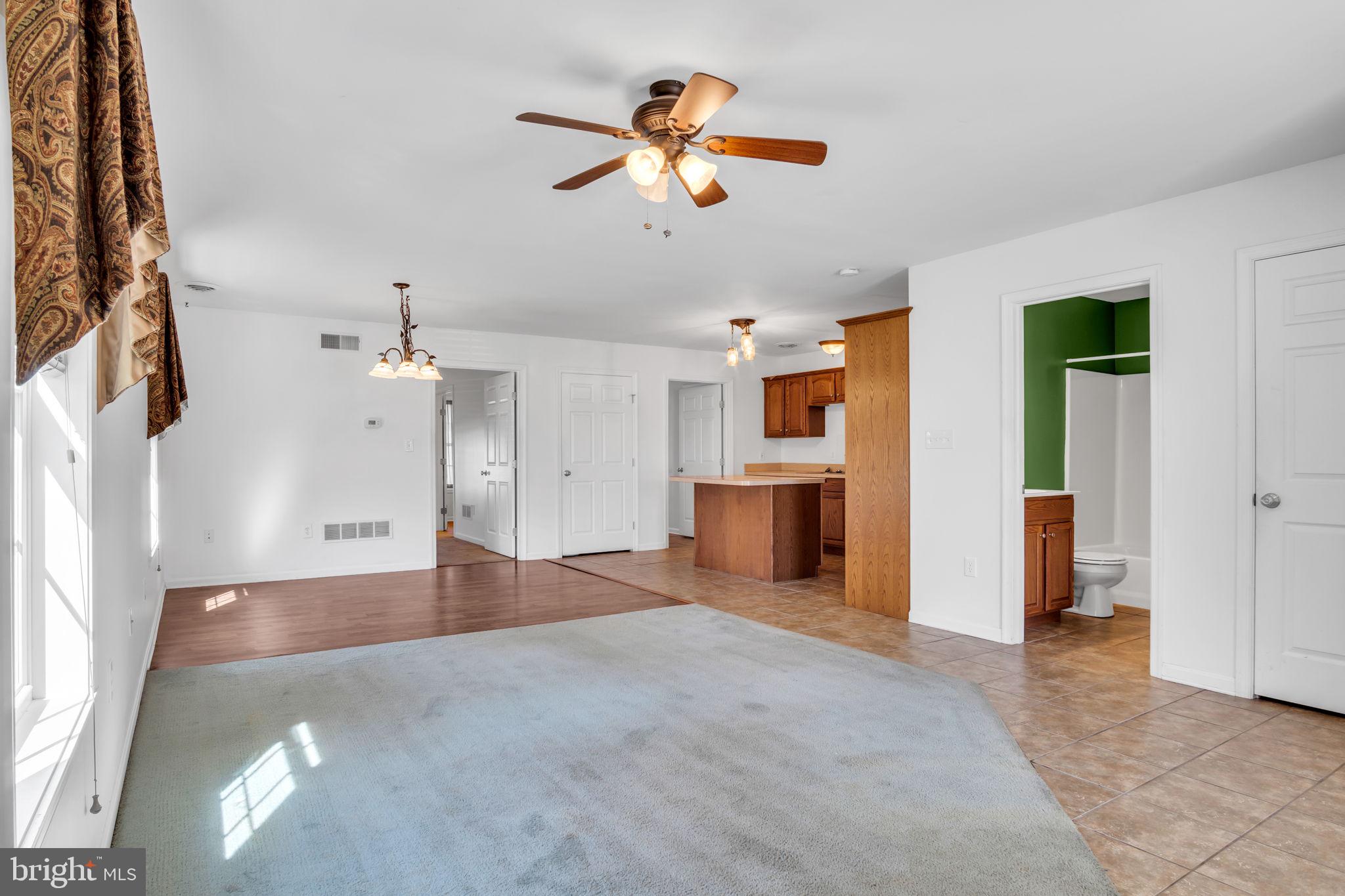 MEETING HOUSE HEIGHTS - Residential