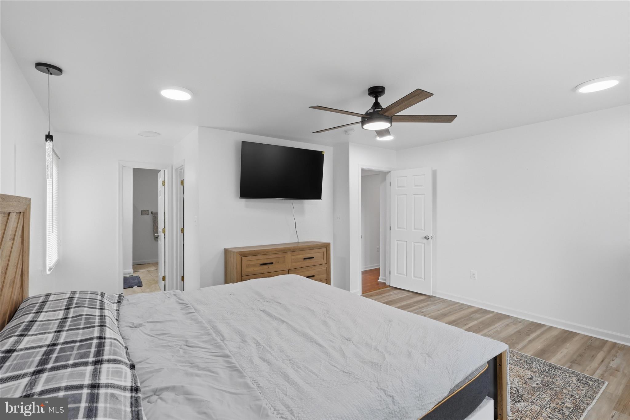 FAIRWAY MEADOWS - Residential