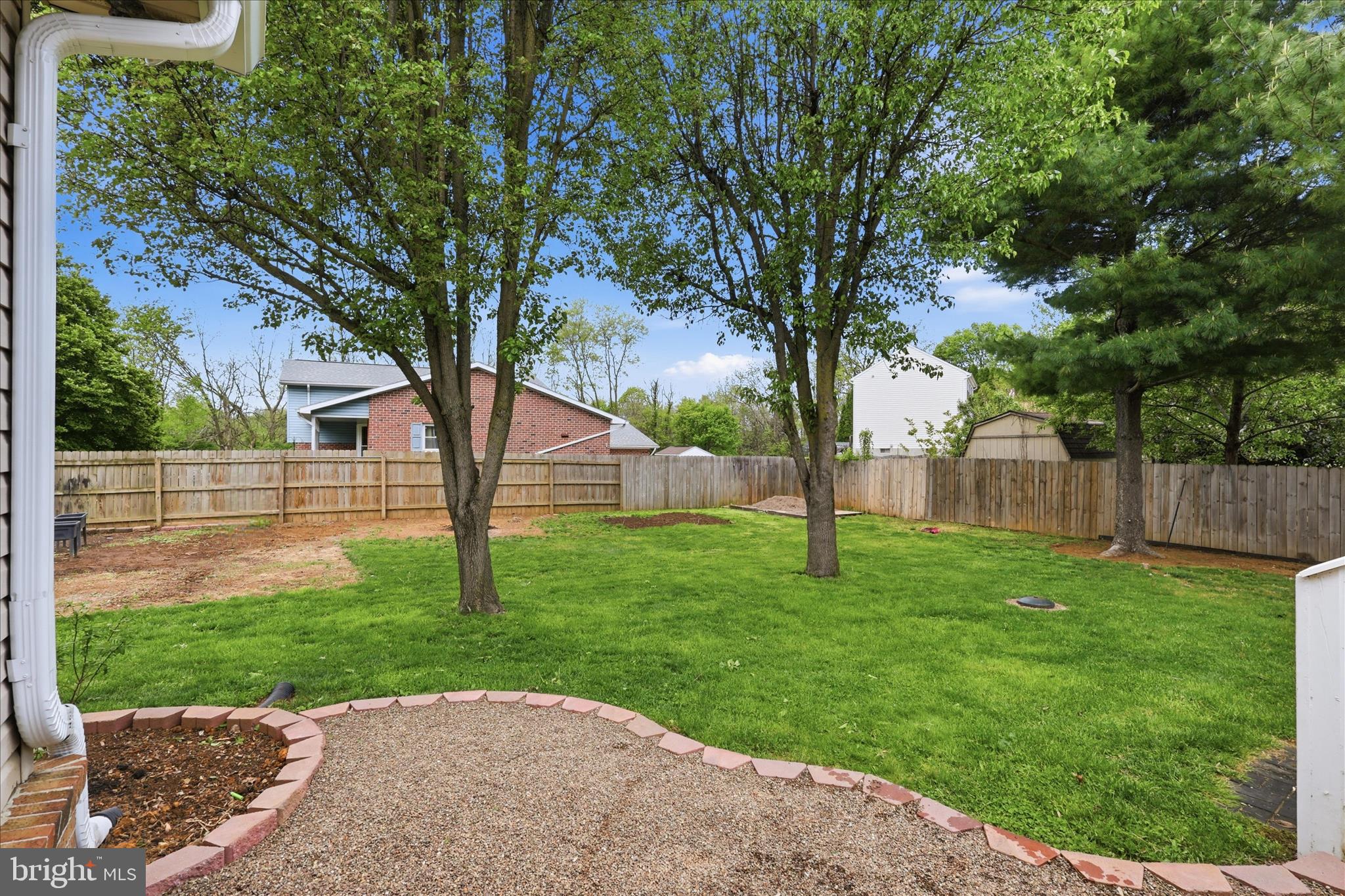 FAIRWAY MEADOWS - Residential