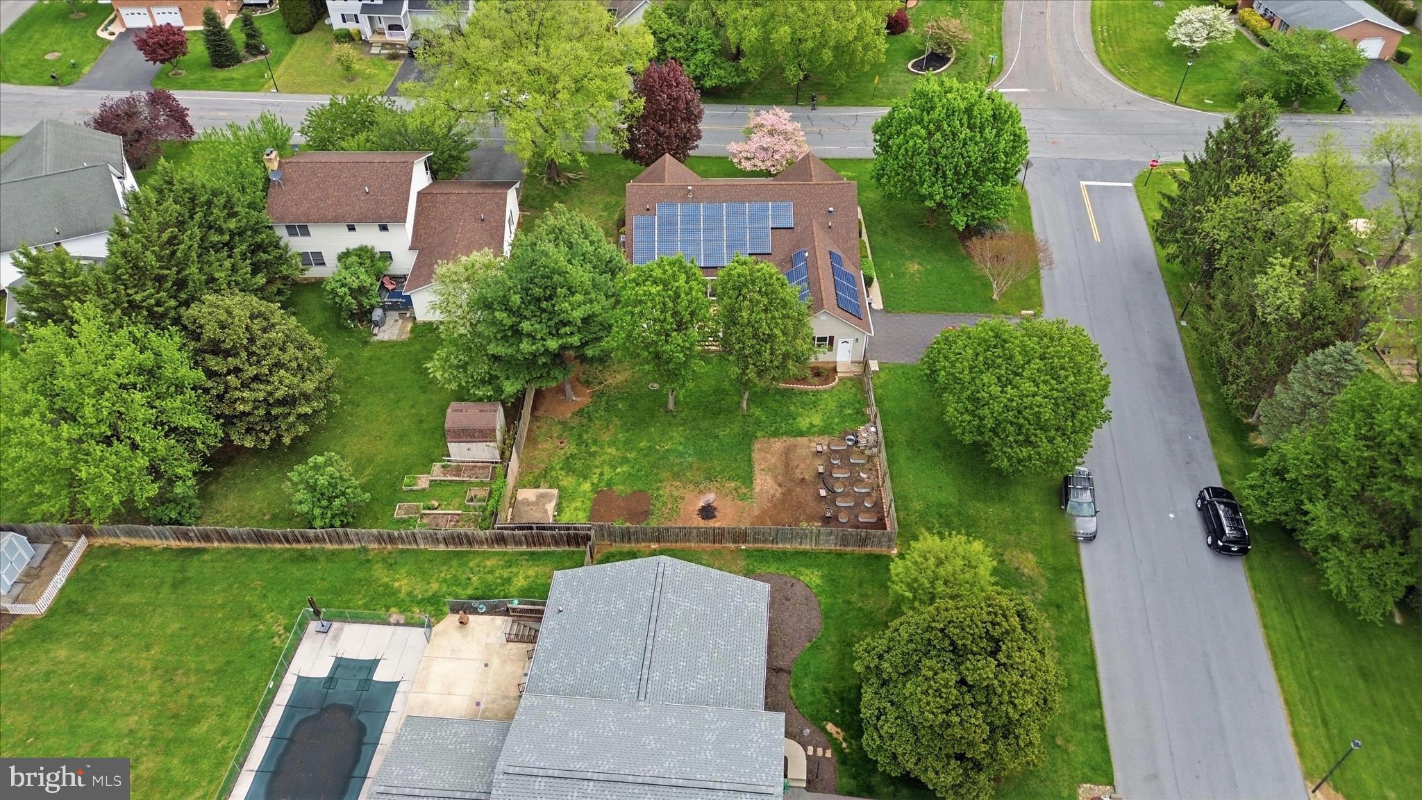 FAIRWAY MEADOWS - Residential