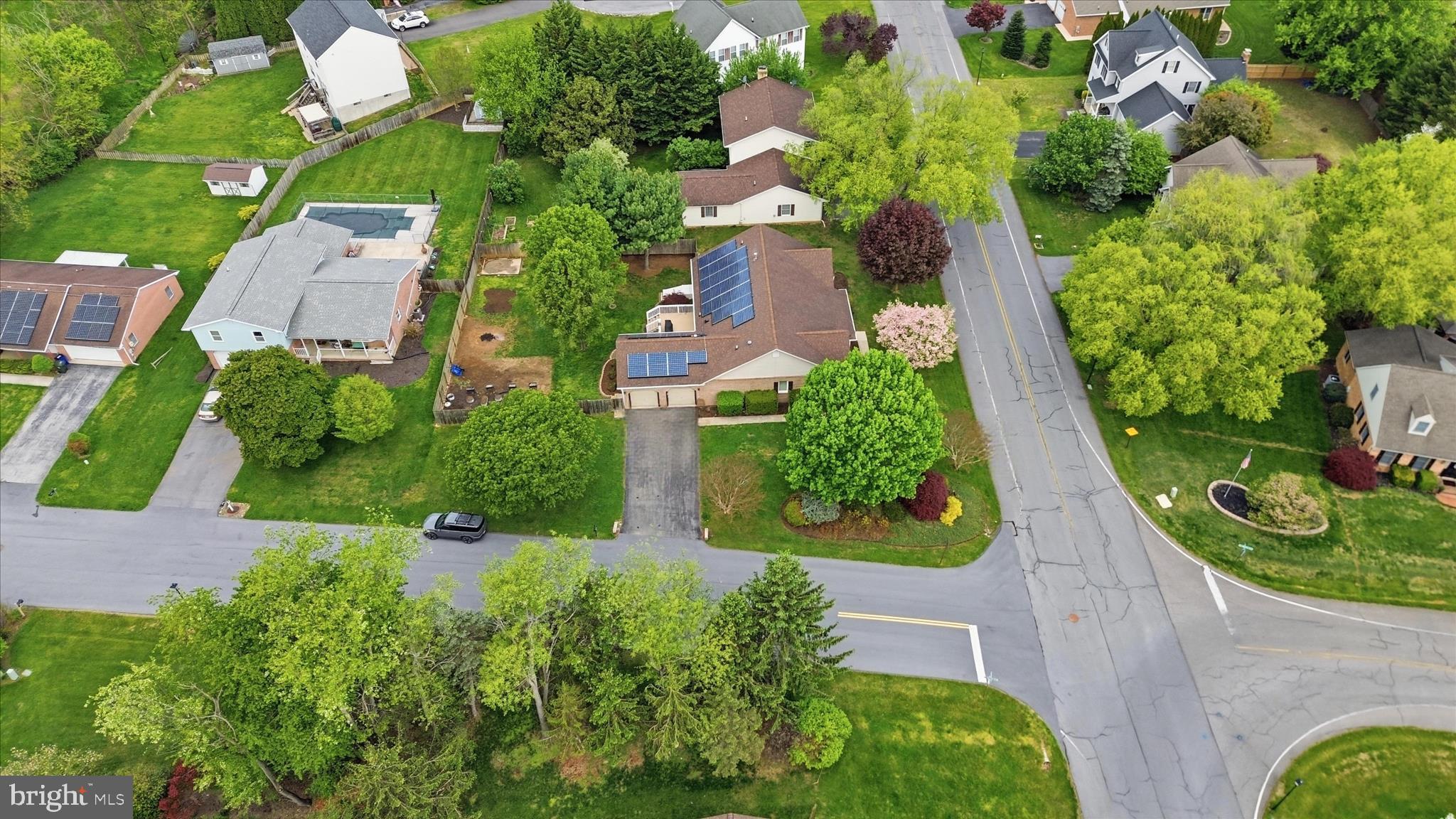 FAIRWAY MEADOWS - Residential