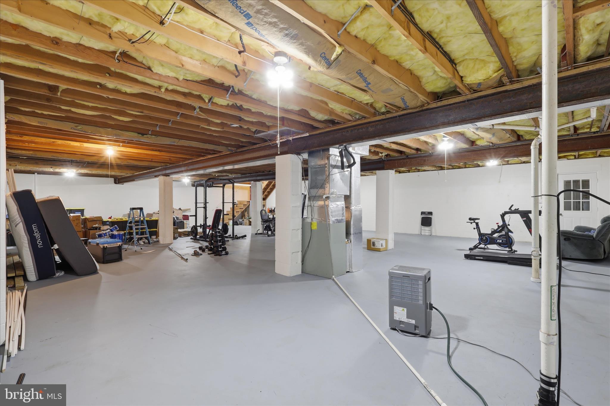 FAIRWAY MEADOWS - Residential