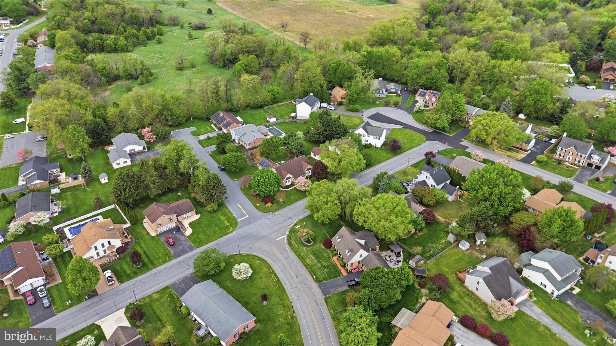 FAIRWAY MEADOWS - Residential