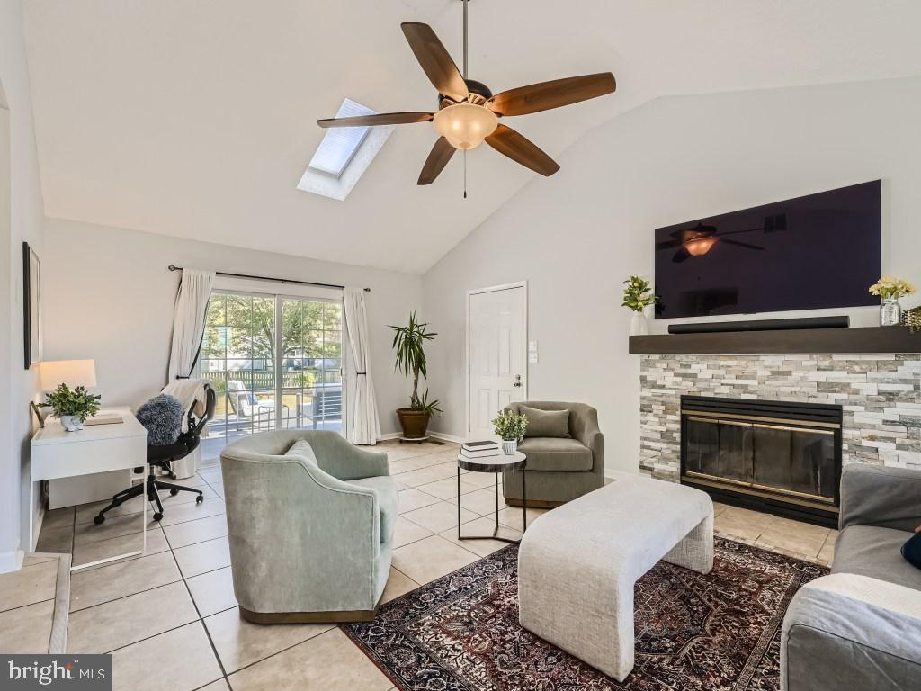 CLOVERFIELDS - Residential