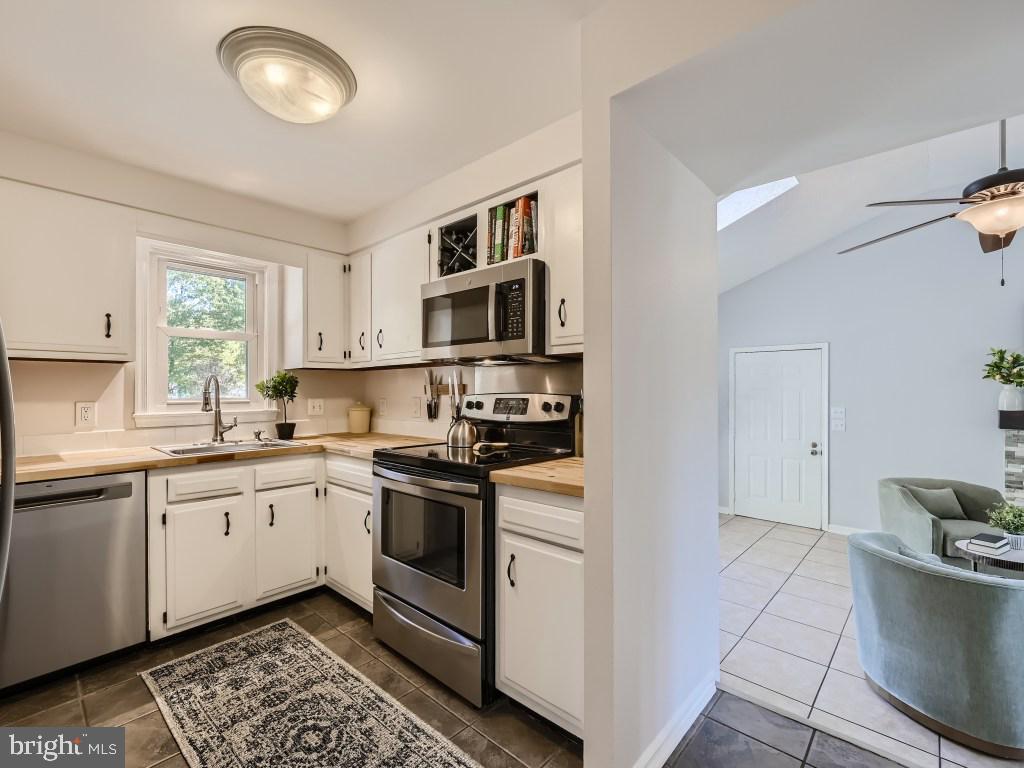 CLOVERFIELDS - Residential