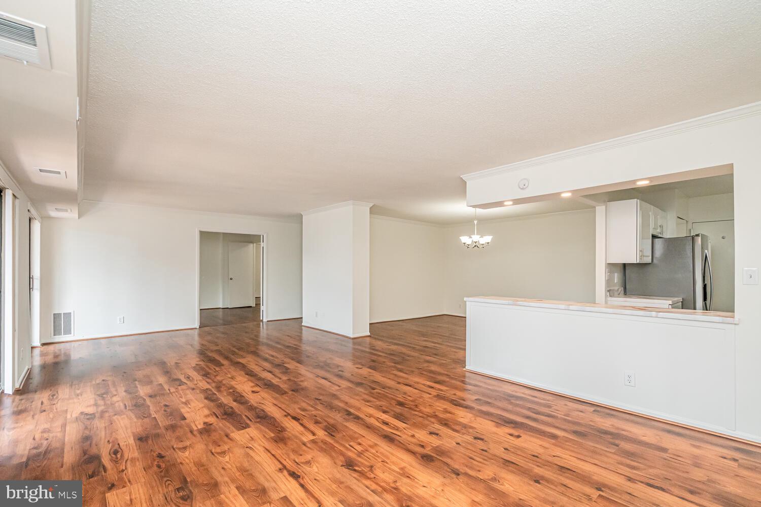 ROTONDA - Residential Lease