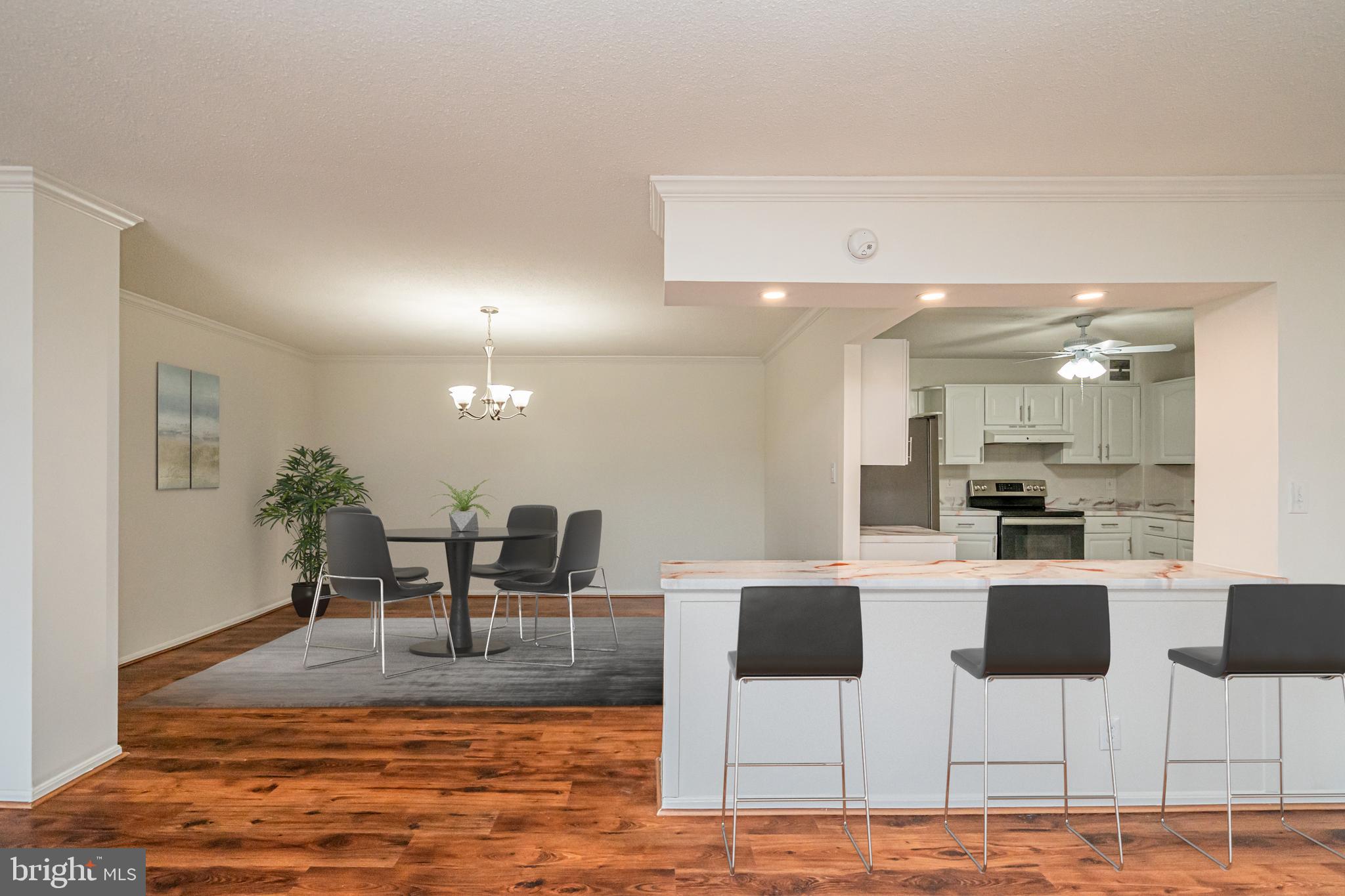 ROTONDA - Residential Lease