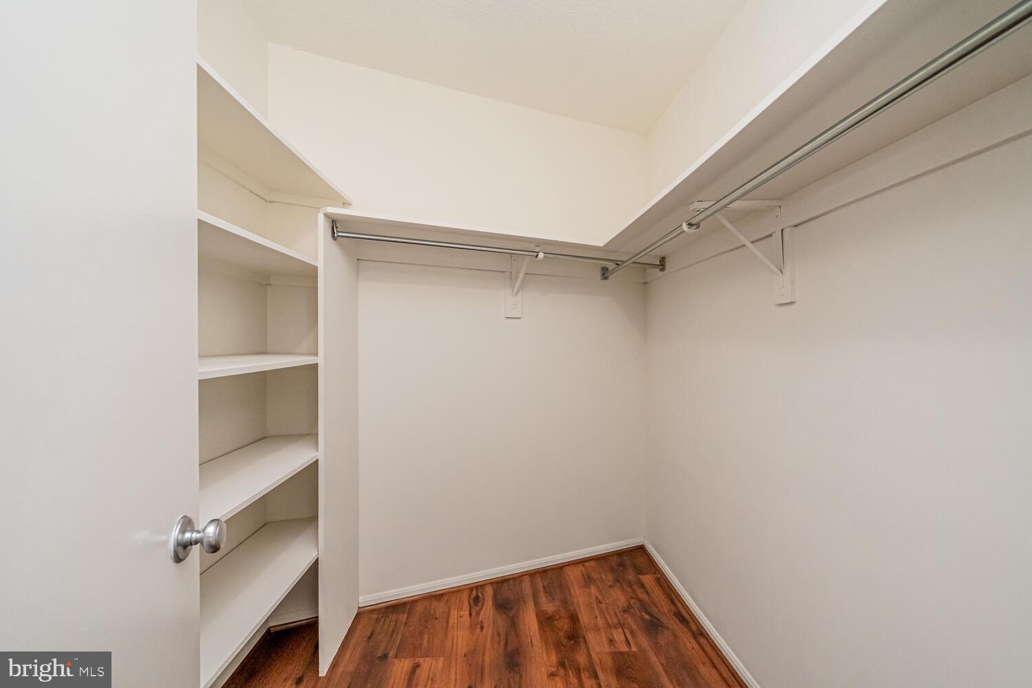 ROTONDA - Residential Lease