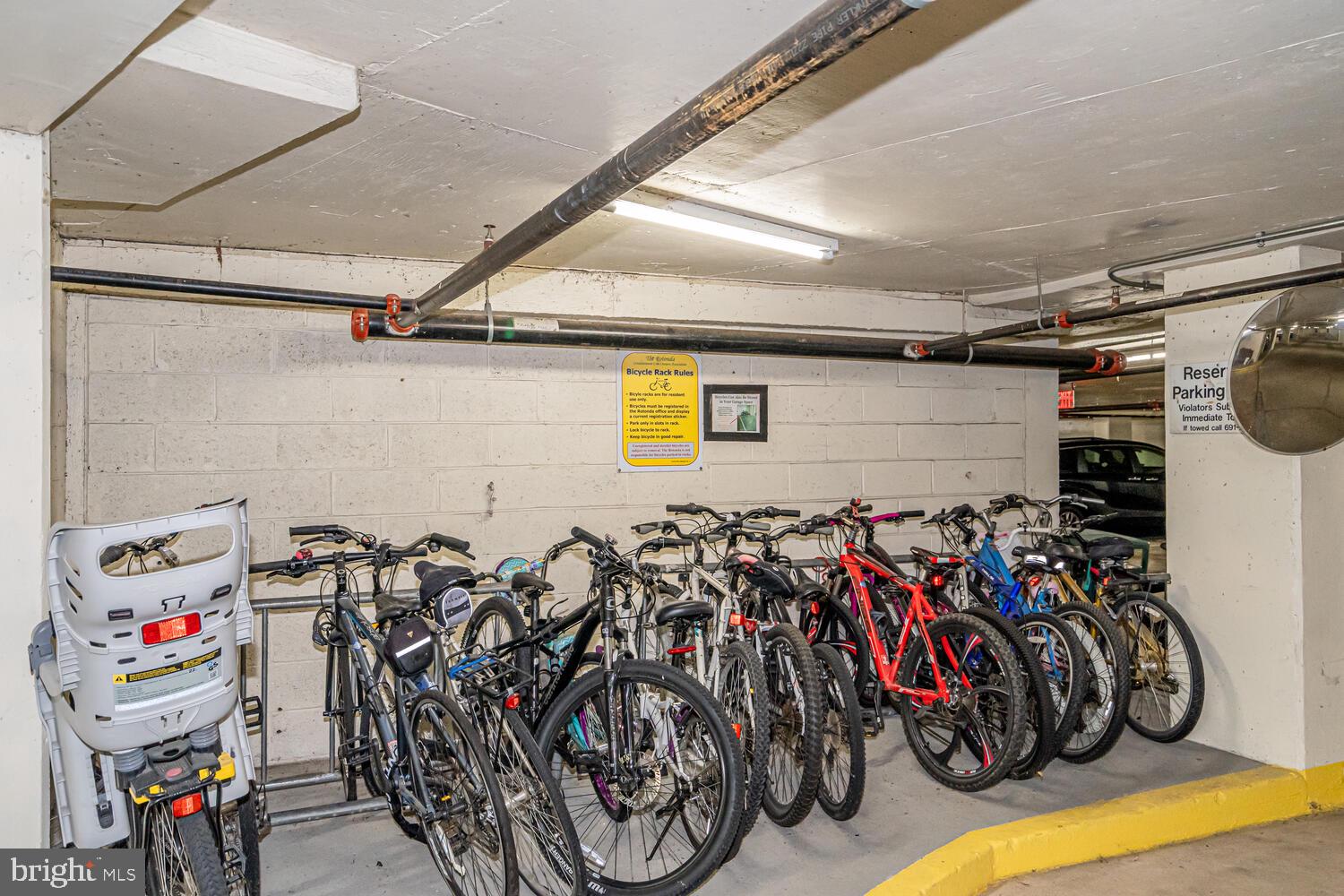 ROTONDA - Residential Lease