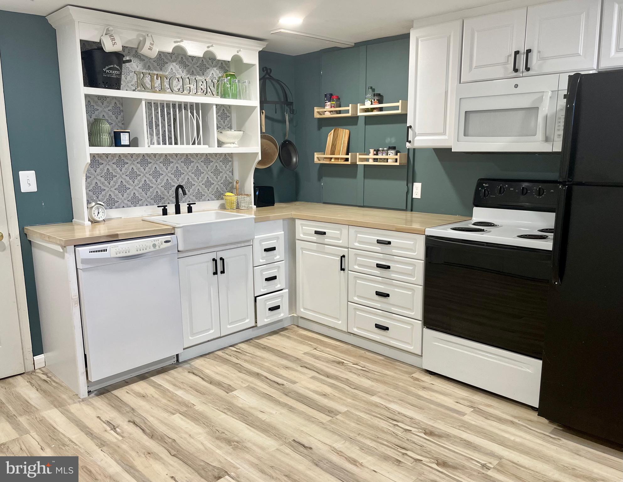 NONE AVAILABLE - Residential Lease