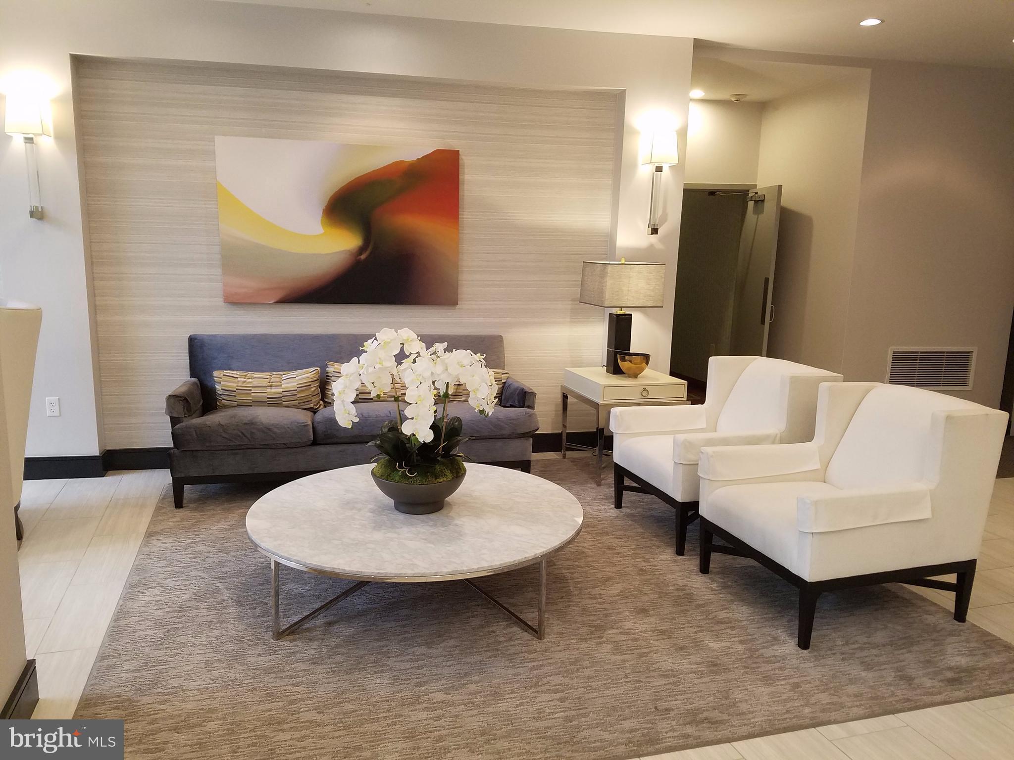 PARC EAST - Residential Lease