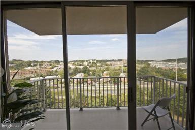 PARC EAST - Residential Lease