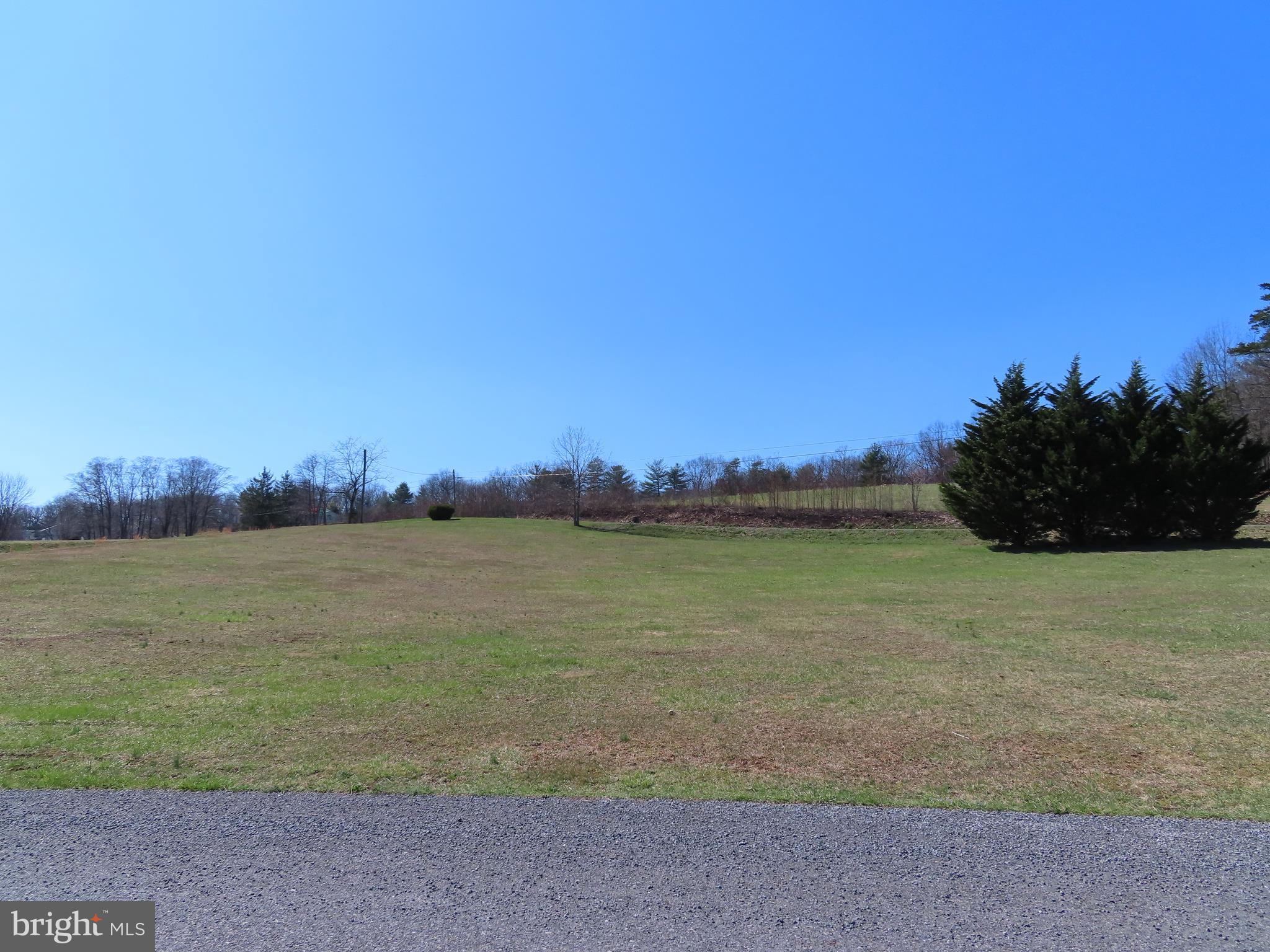 SCHOOL HOUSE VILLAGE - Land