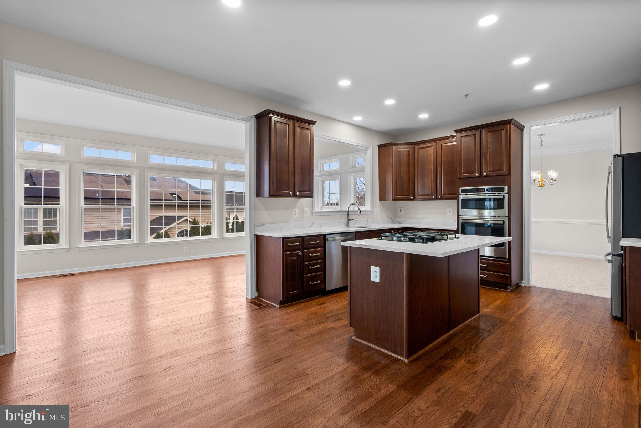 WELLINGTON - Residential