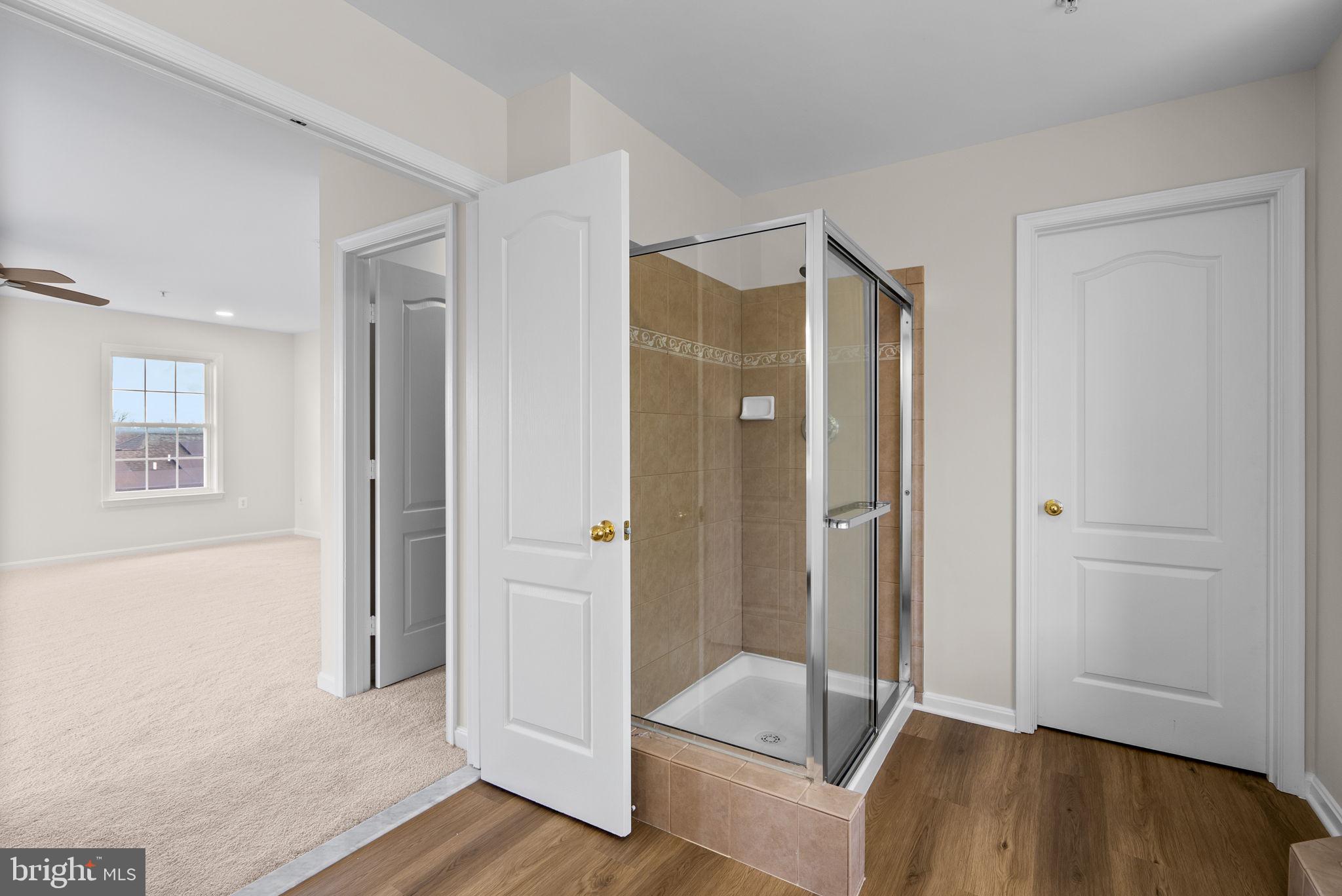 WELLINGTON - Residential