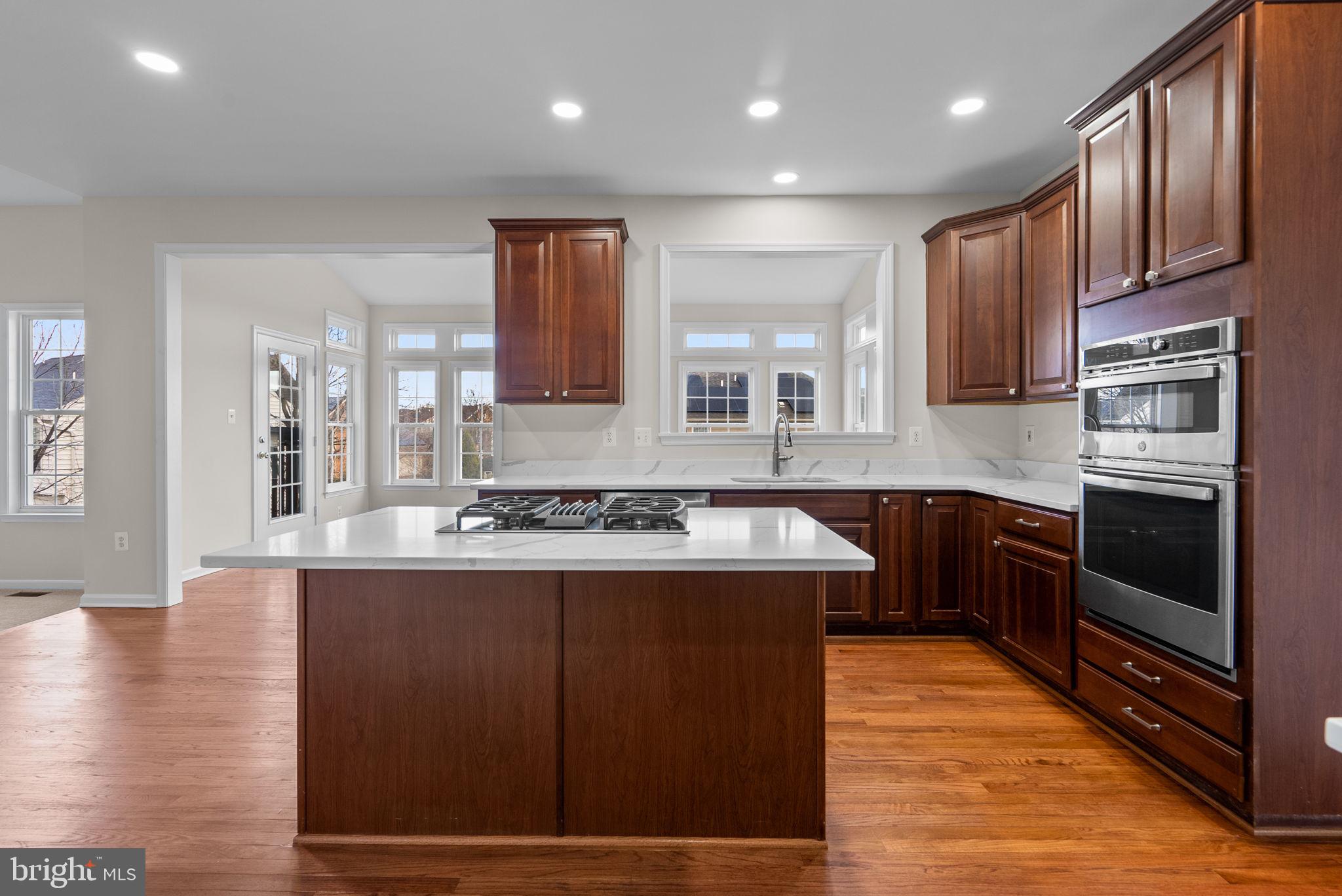 WELLINGTON - Residential