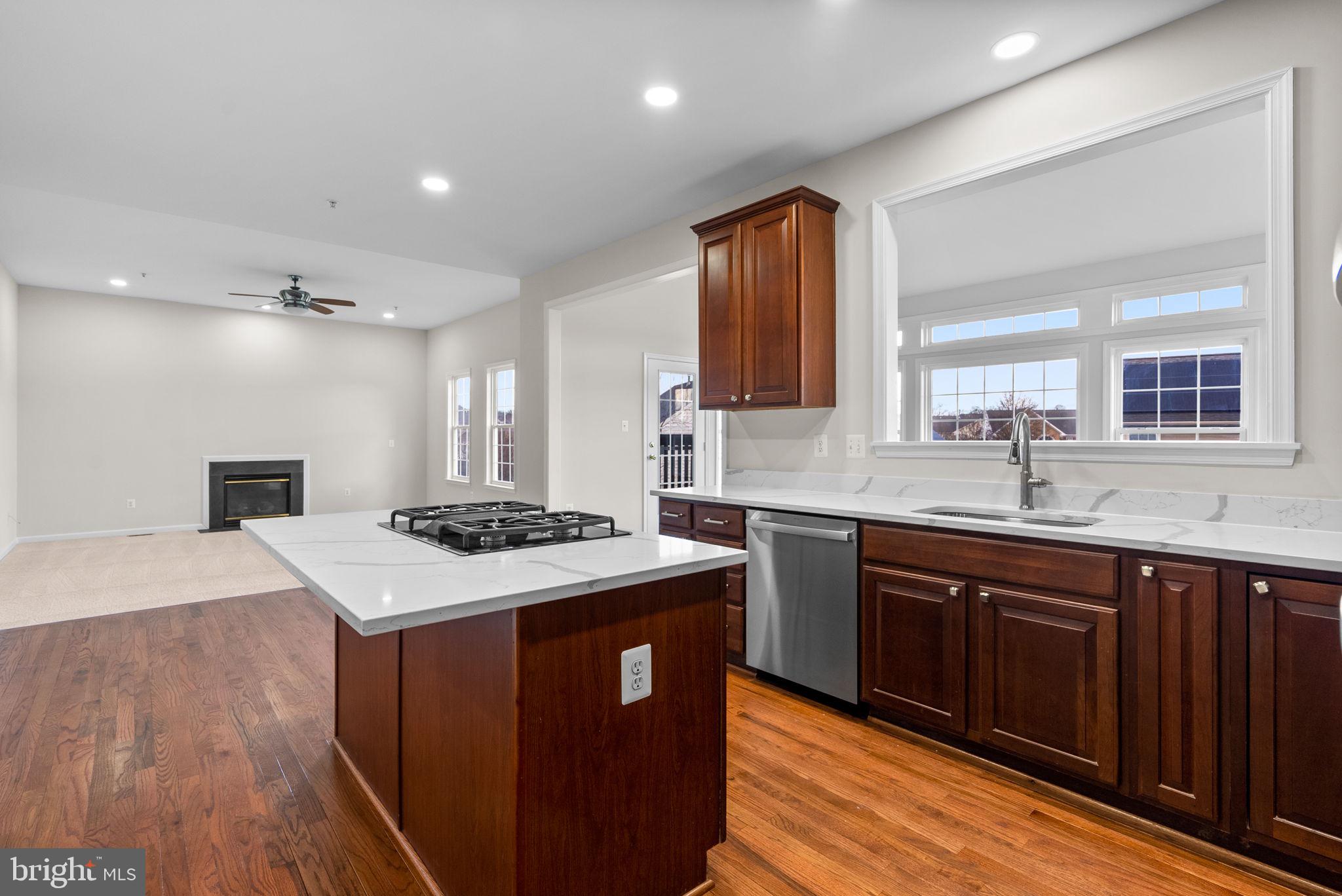 WELLINGTON - Residential