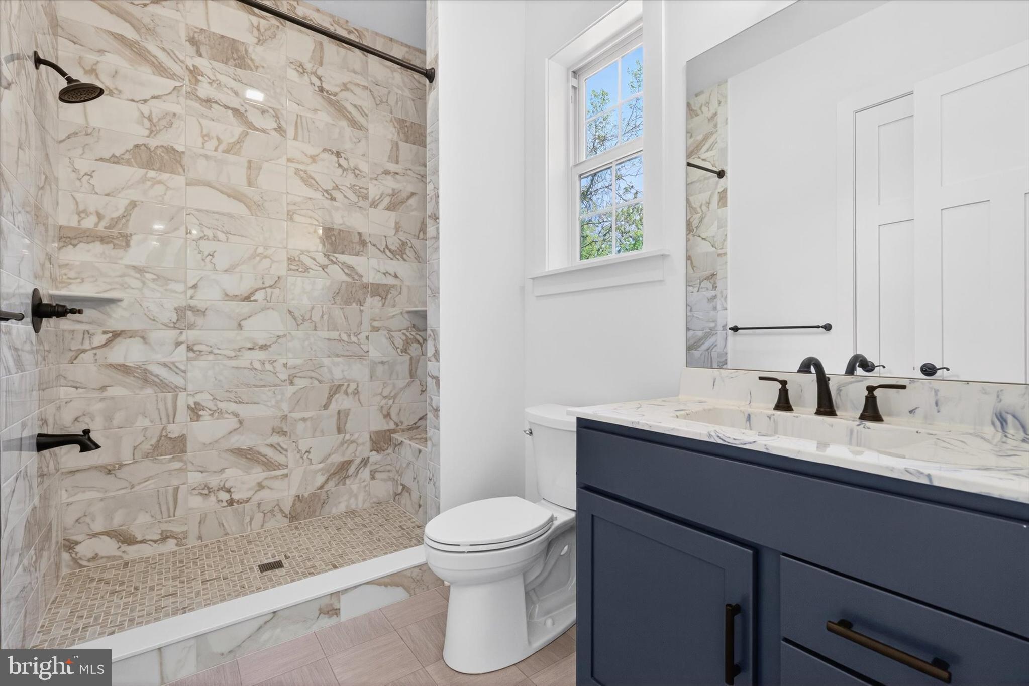 PINEHURST HILLS - Residential