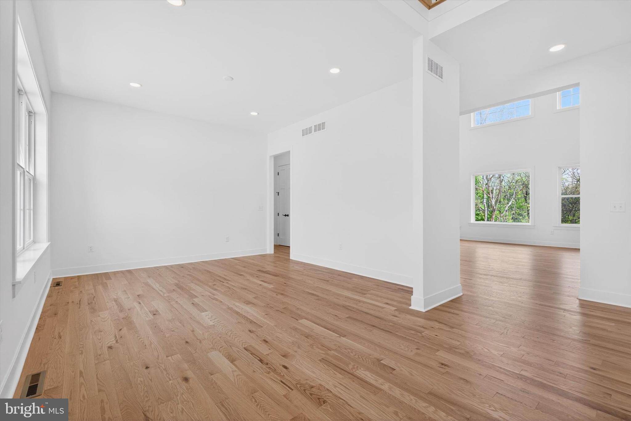 PINEHURST HILLS - Residential