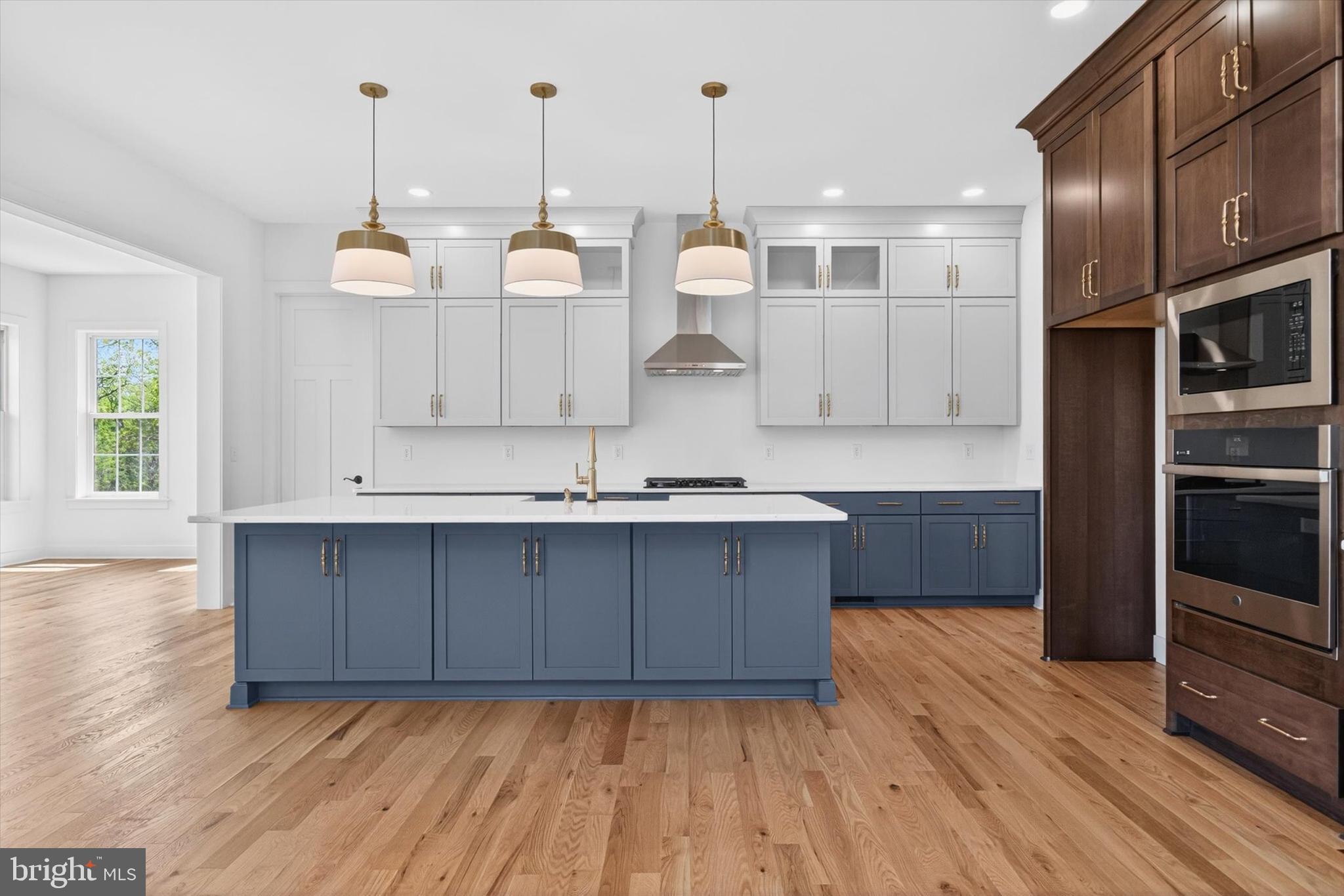 PINEHURST HILLS - Residential