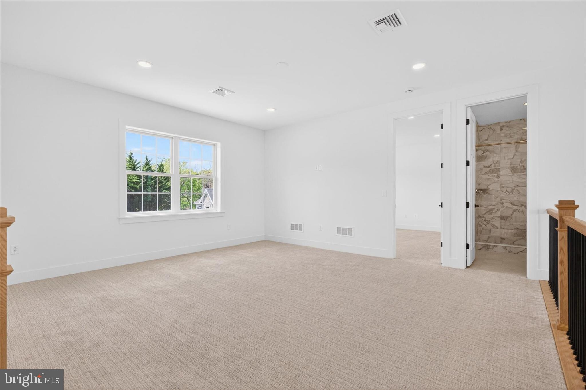 PINEHURST HILLS - Residential