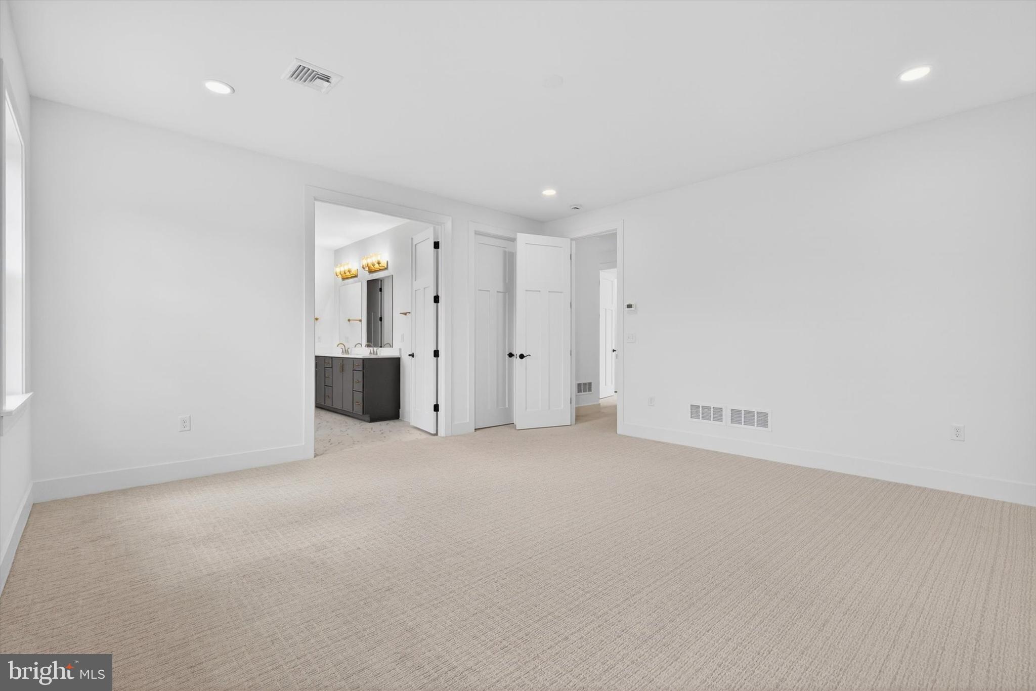 PINEHURST HILLS - Residential