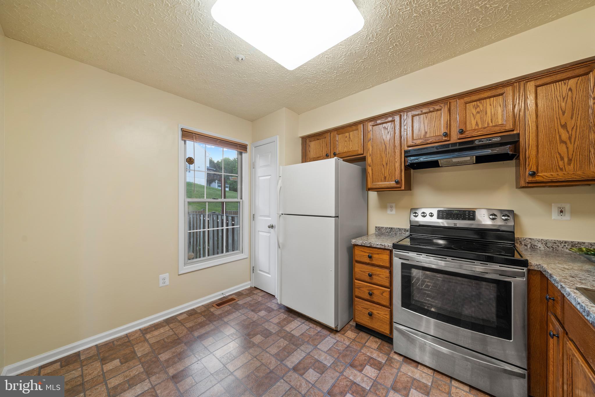 WYNDEMERE - Residential