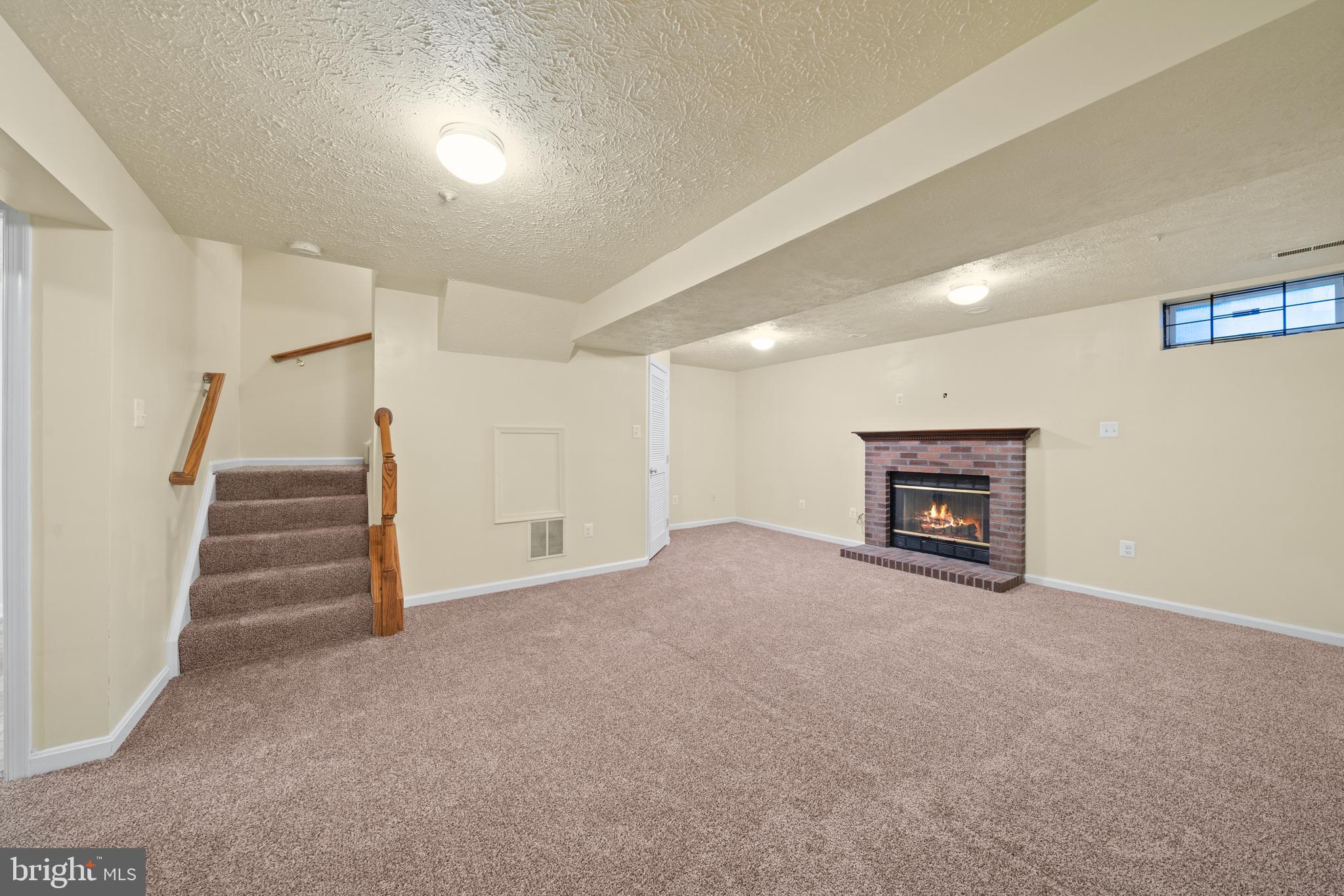 WYNDEMERE - Residential