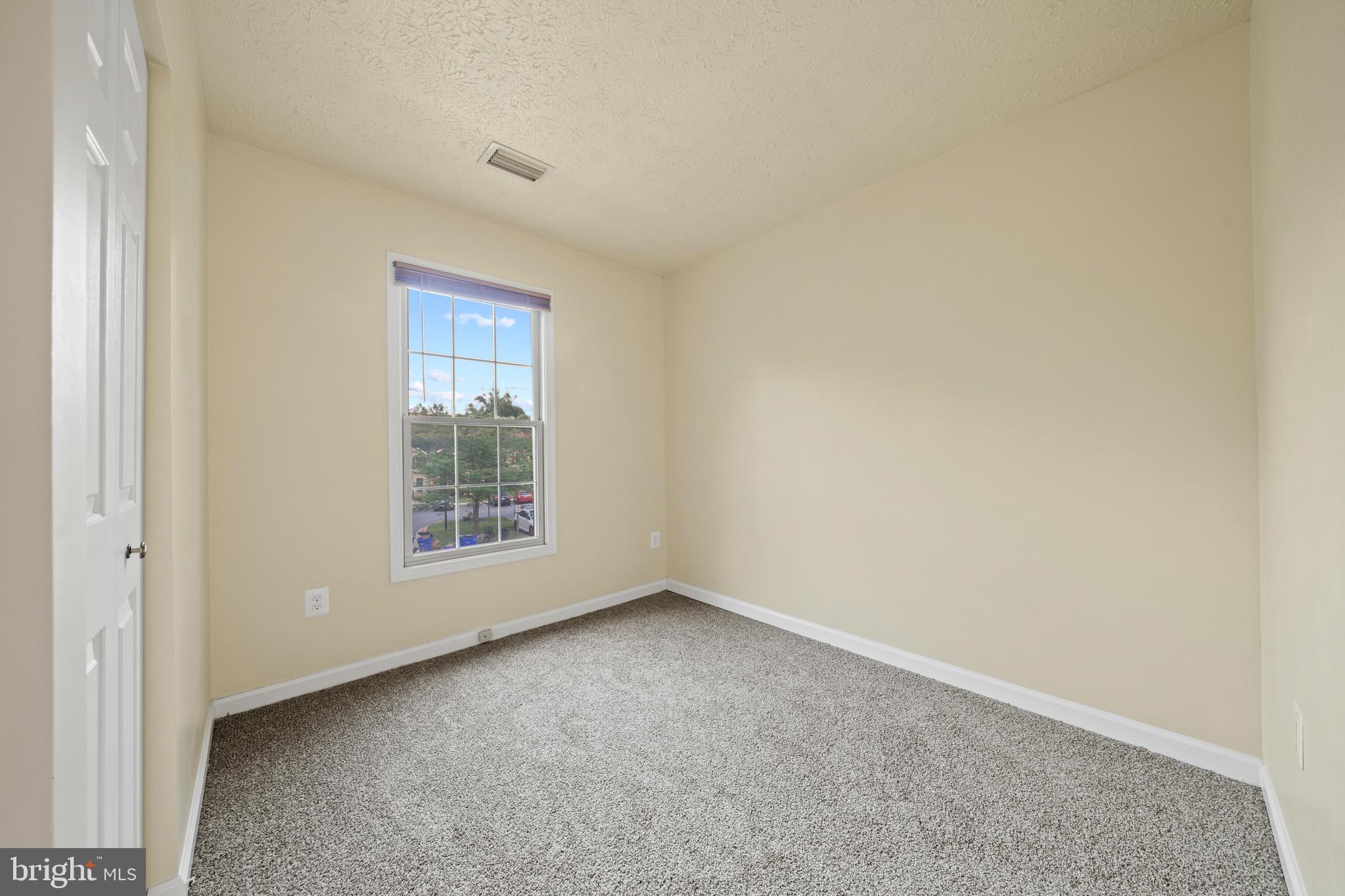 WYNDEMERE - Residential