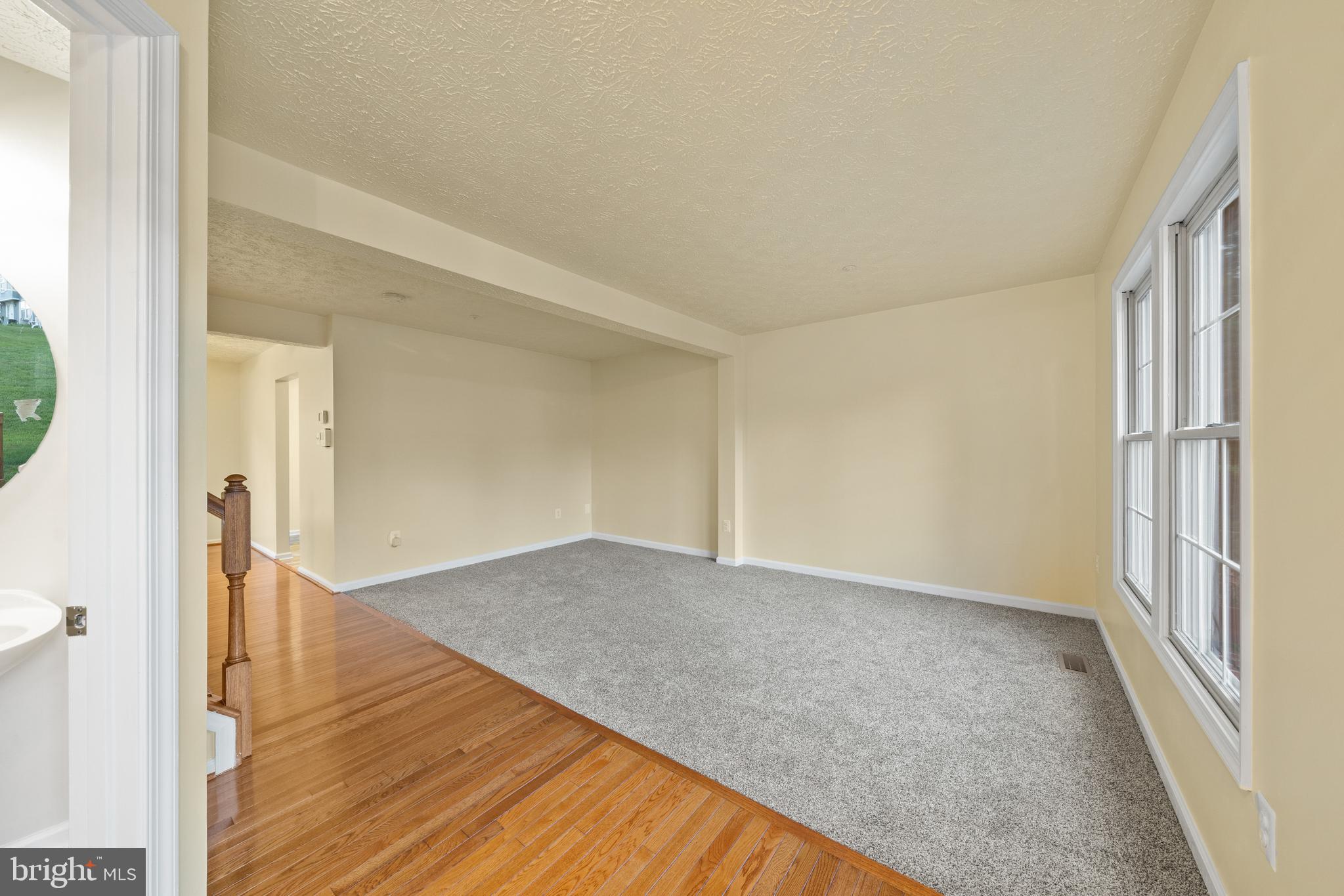 WYNDEMERE - Residential