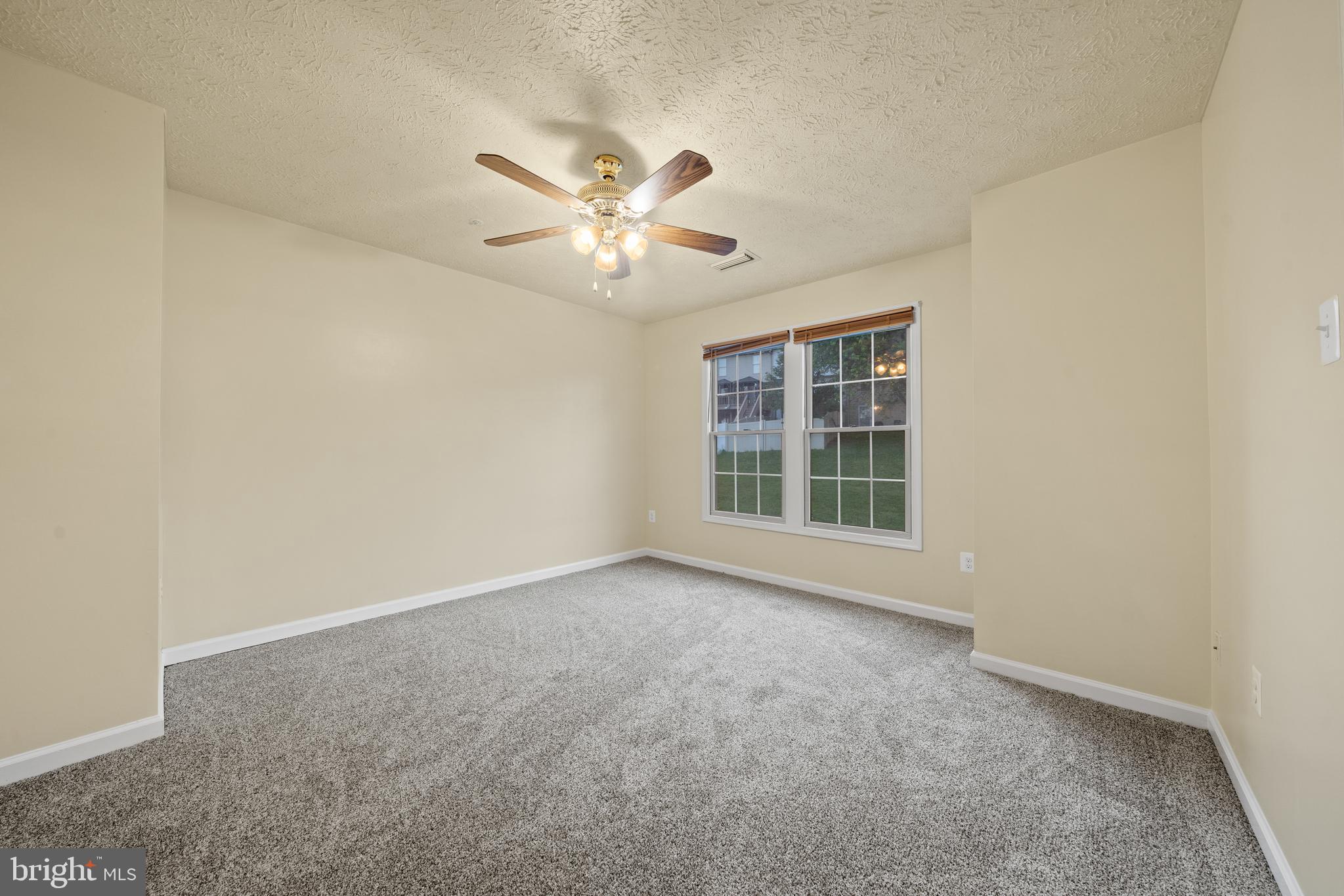 WYNDEMERE - Residential