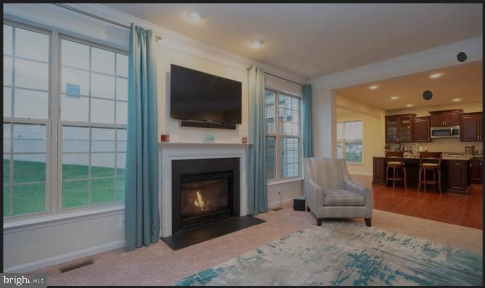 WOODMORE TOWNE CENTRE - Residential Lease