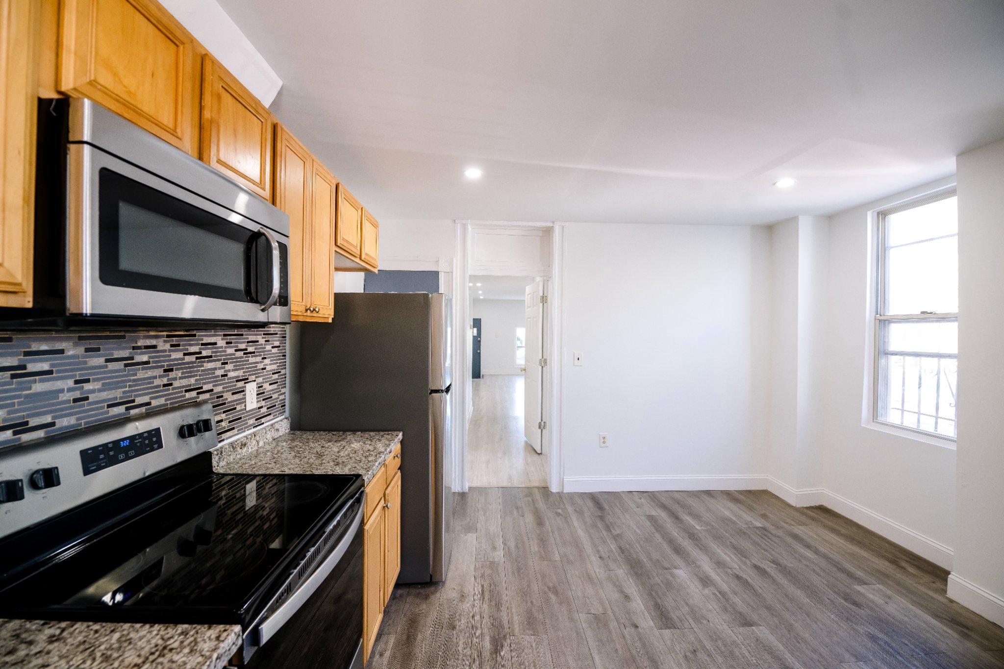 EAST BALTIMORE MIDWAY - Residential