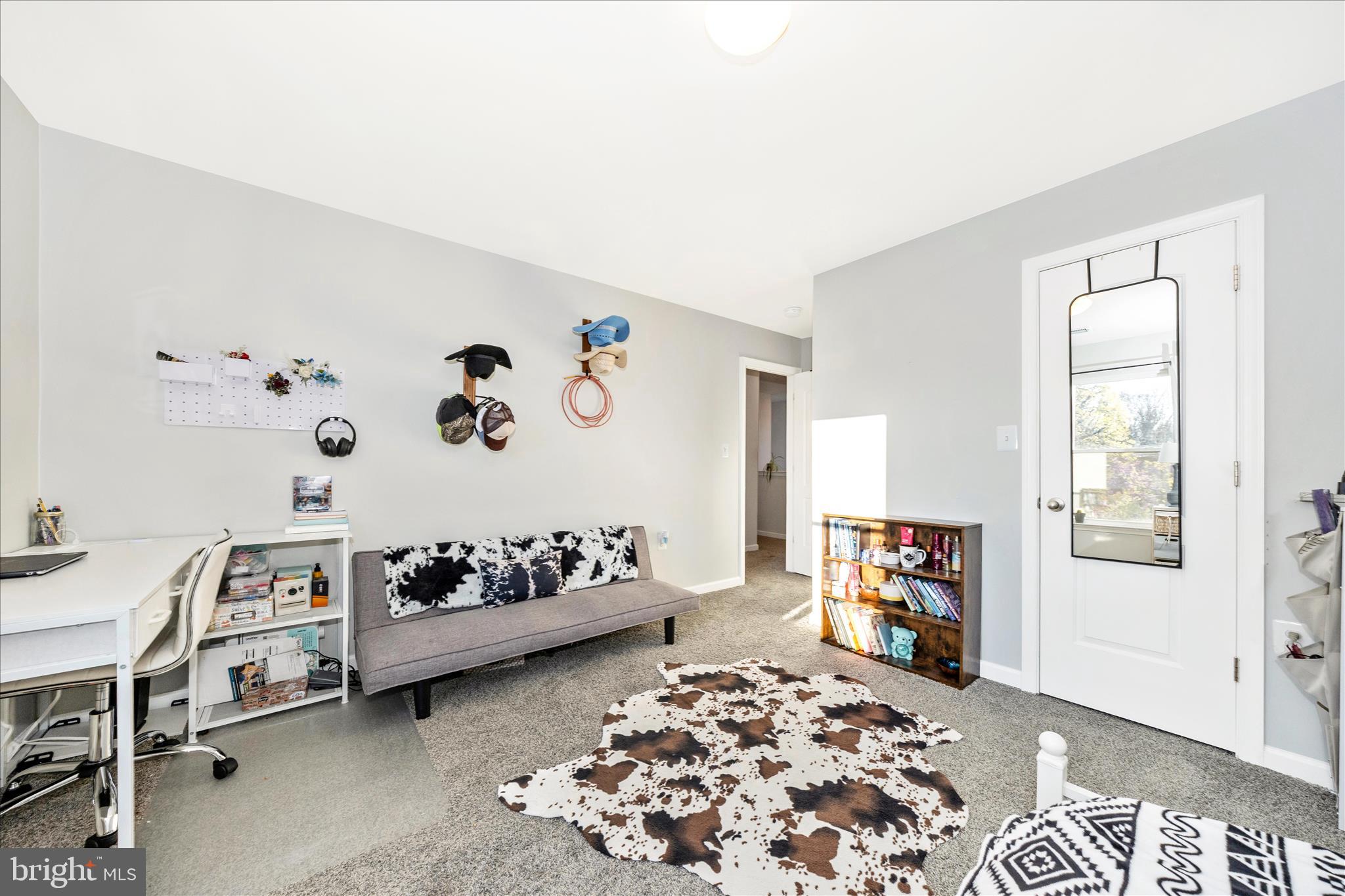 BROOKFIELD - Residential