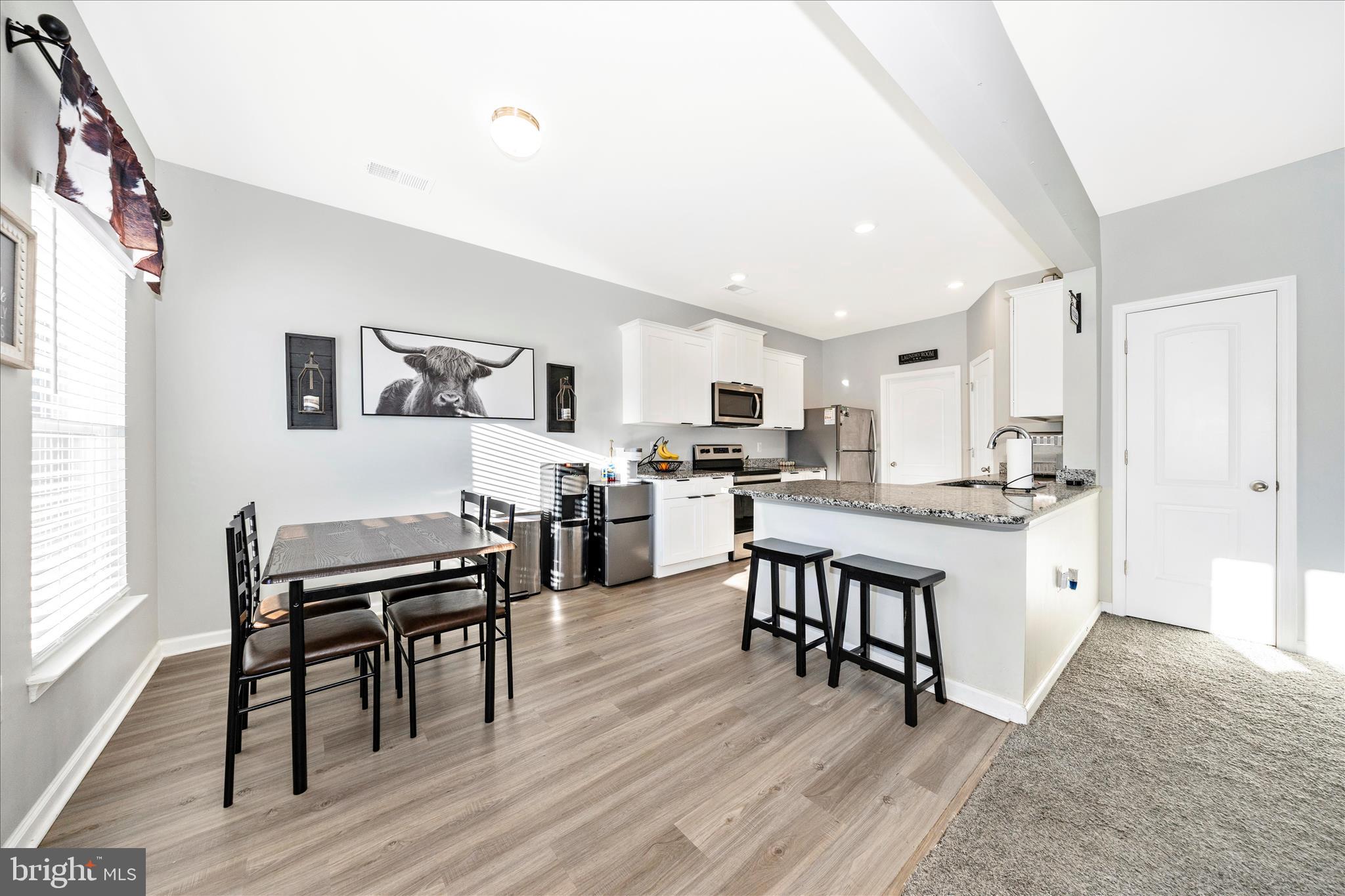 BROOKFIELD - Residential